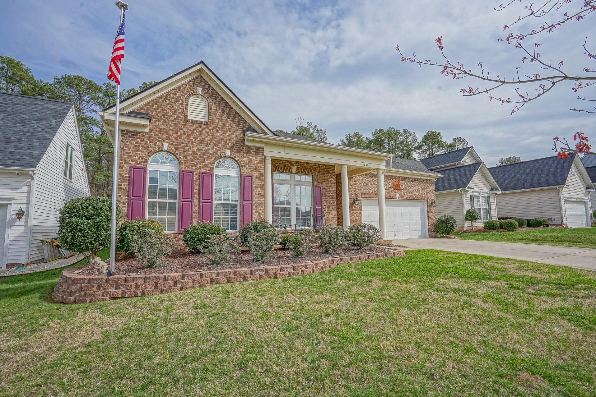 Property image 1 at 5036 Sunburst Lane, Charlotte, NC 28213