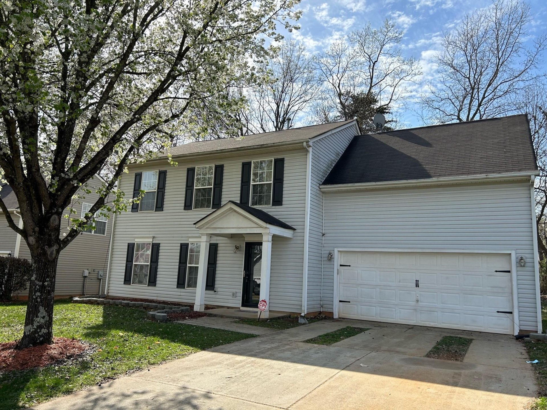 Property image 1 at 1633 Galesburg Street, Charlotte, NC 28216