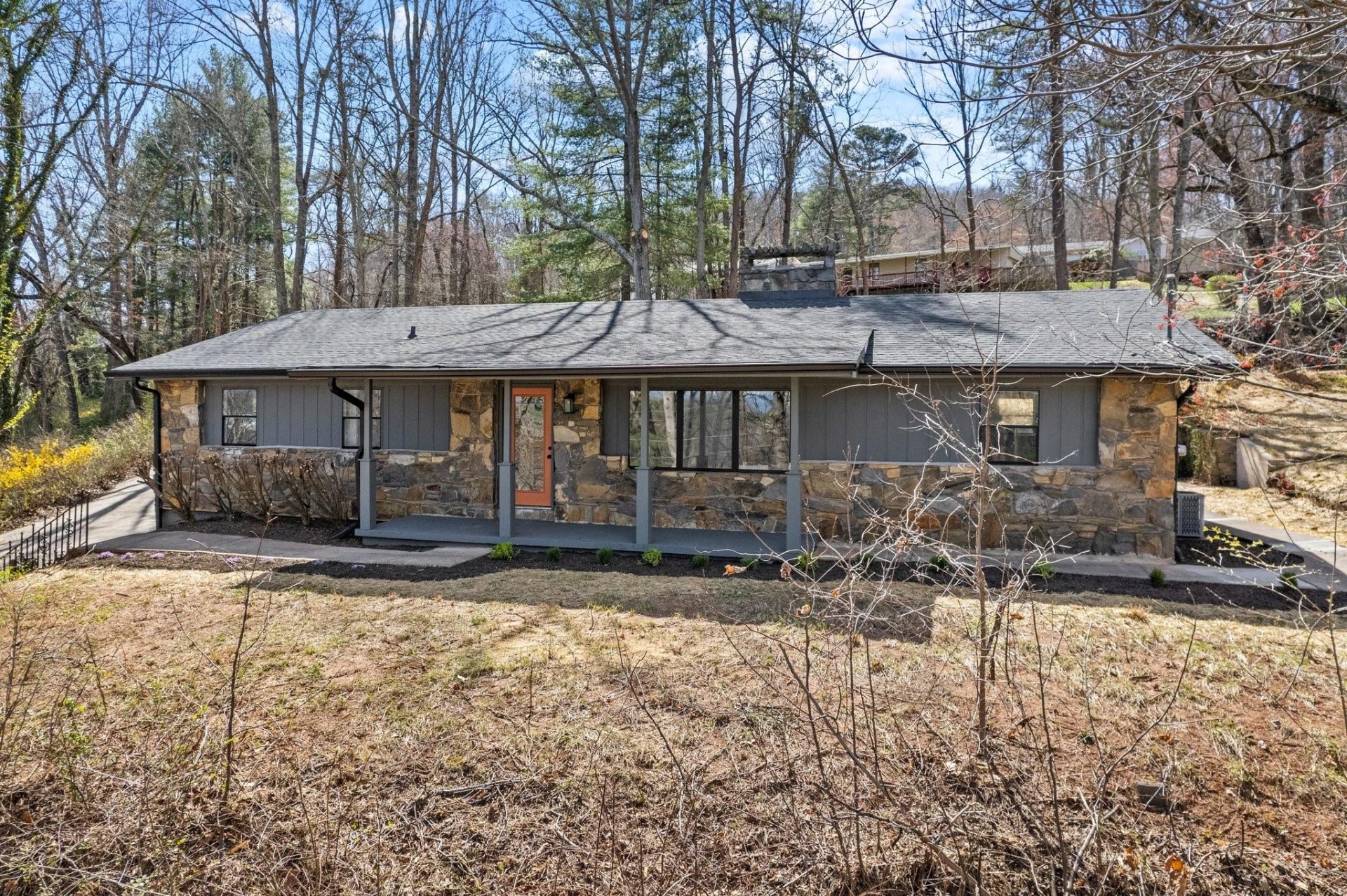Property image 1 at 53 Vanderbilt Terrace, Asheville, NC 28806