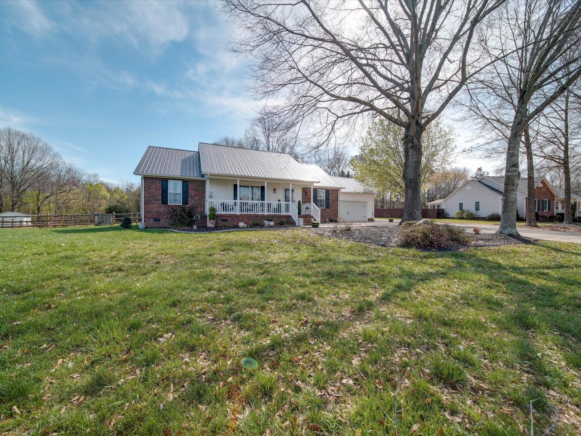 Property image 2 at 404 Garret Lane, York, SC 29745
