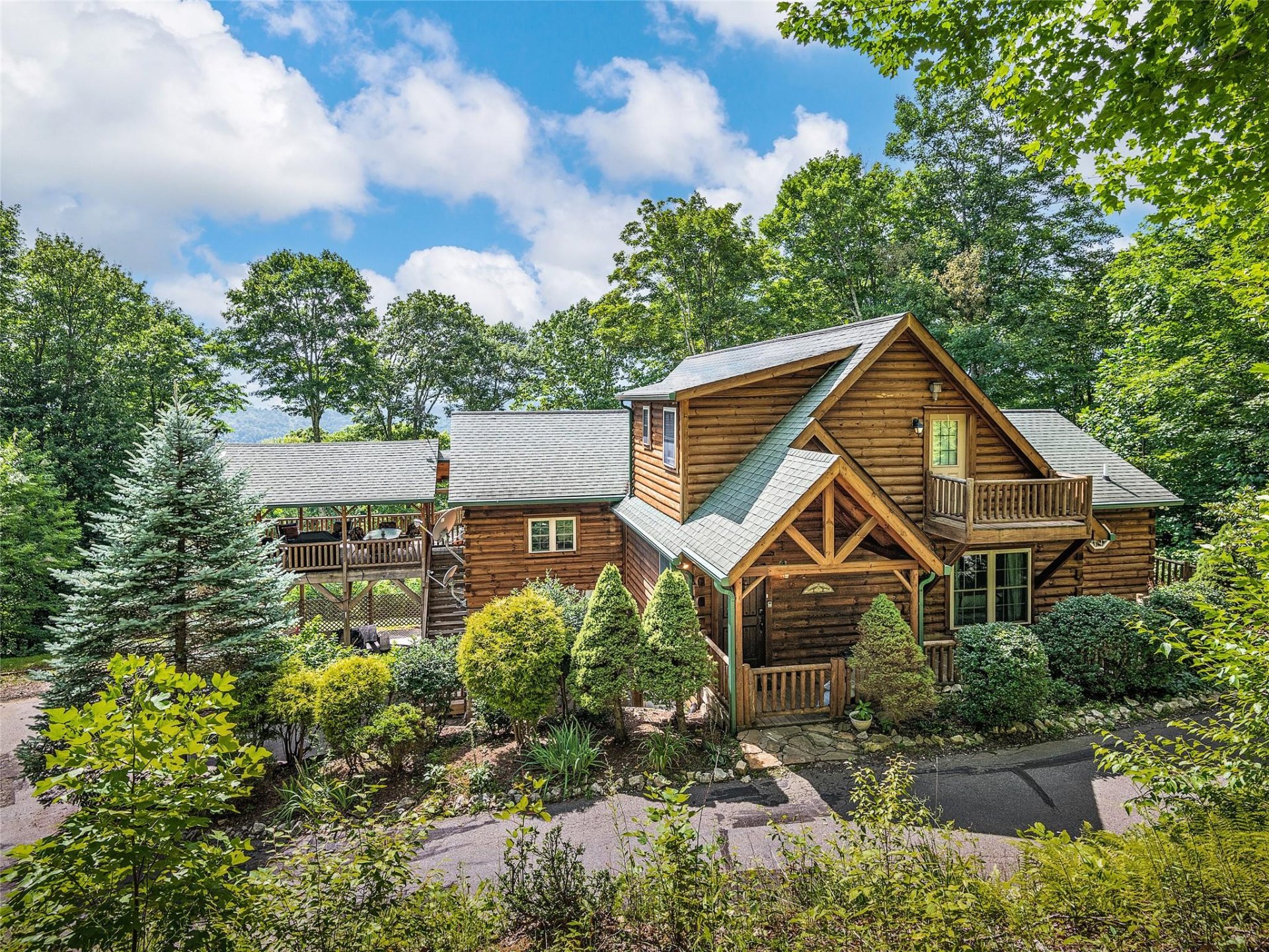 Property image 1 at 197 Penny Lane, Mars Hill, NC 28754