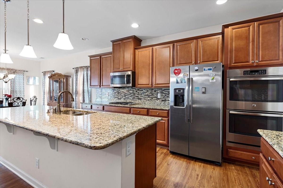 7330 Mill Ruins Avenue