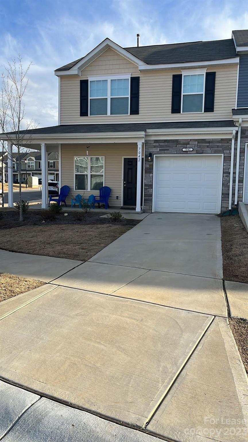 Property image 1 at 7042 Jane Parks Way, Charlotte, NC 28217