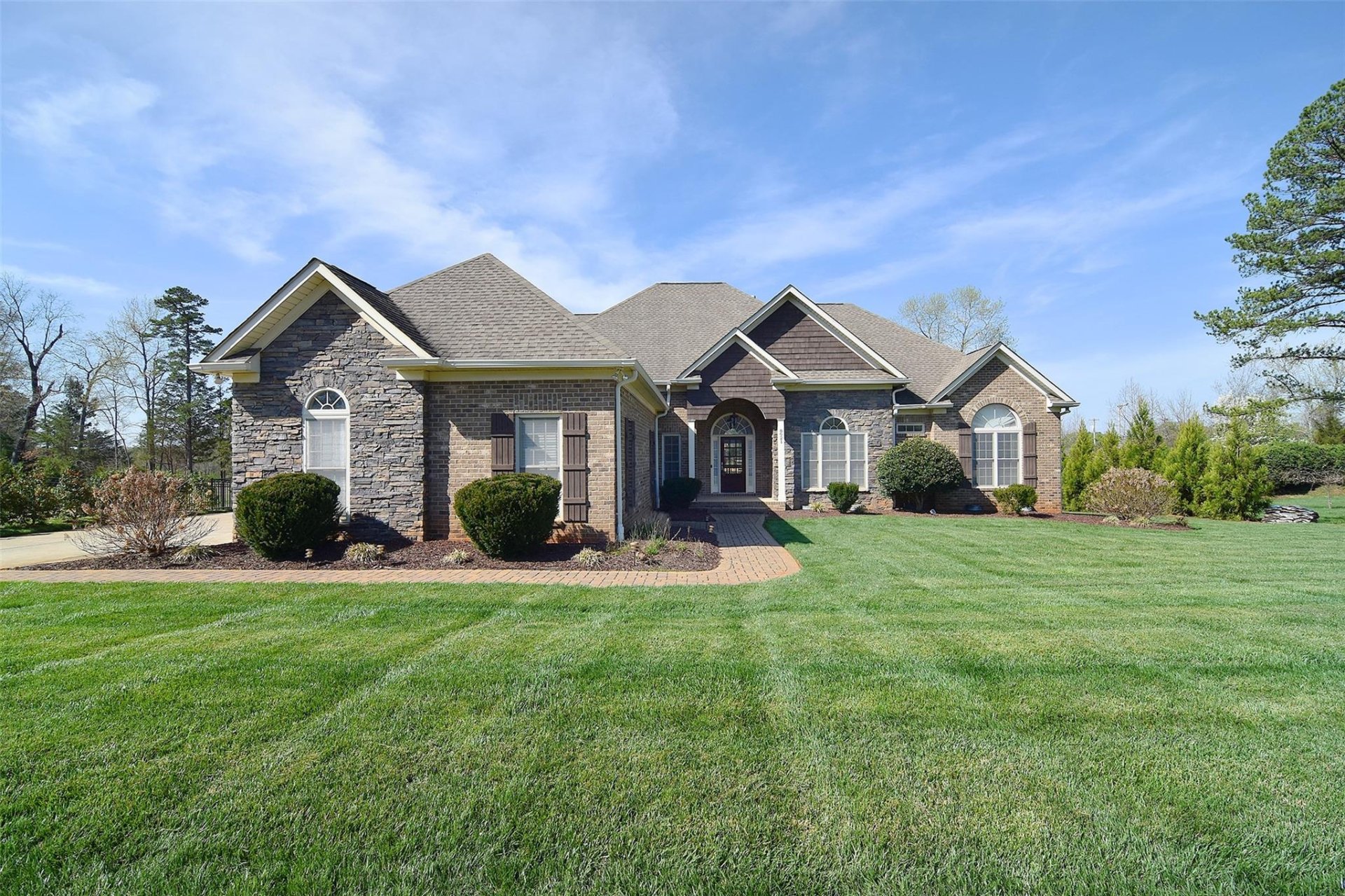 Property image 1 at 8021 Caliterra Drive, Charlotte, NC 28227