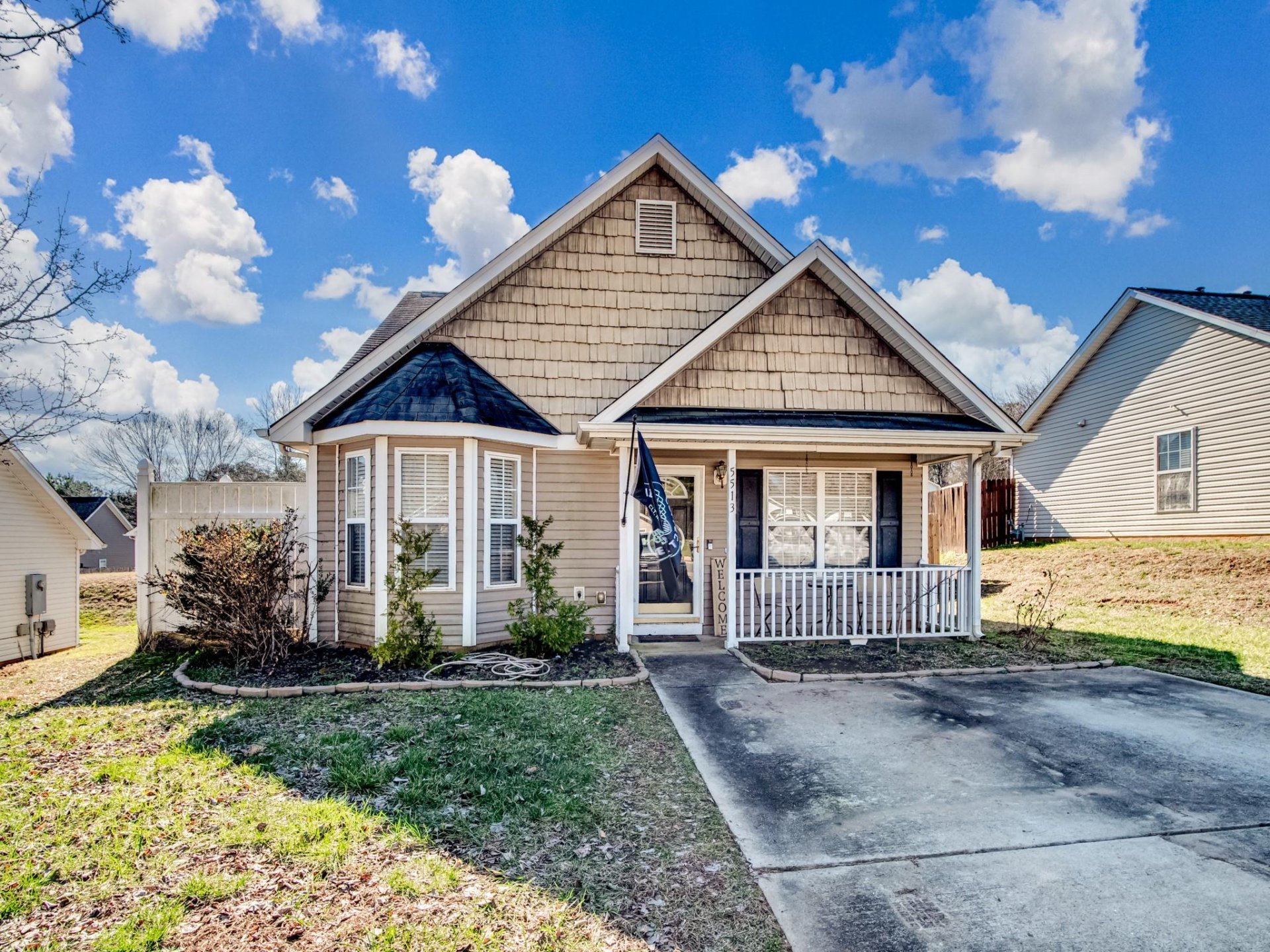 Property image 1 at 5513 Katherine Court, Dallas, NC 28034