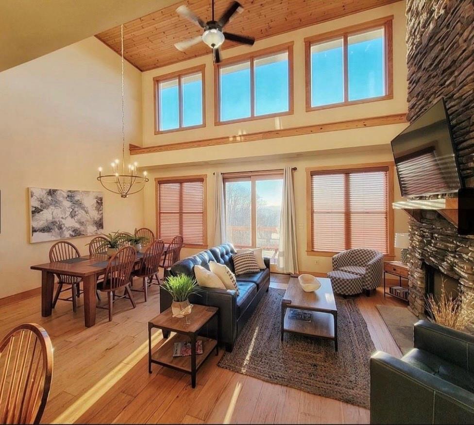 Property image 1 at 315 Vista Drive, Mars Hill, NC 28754