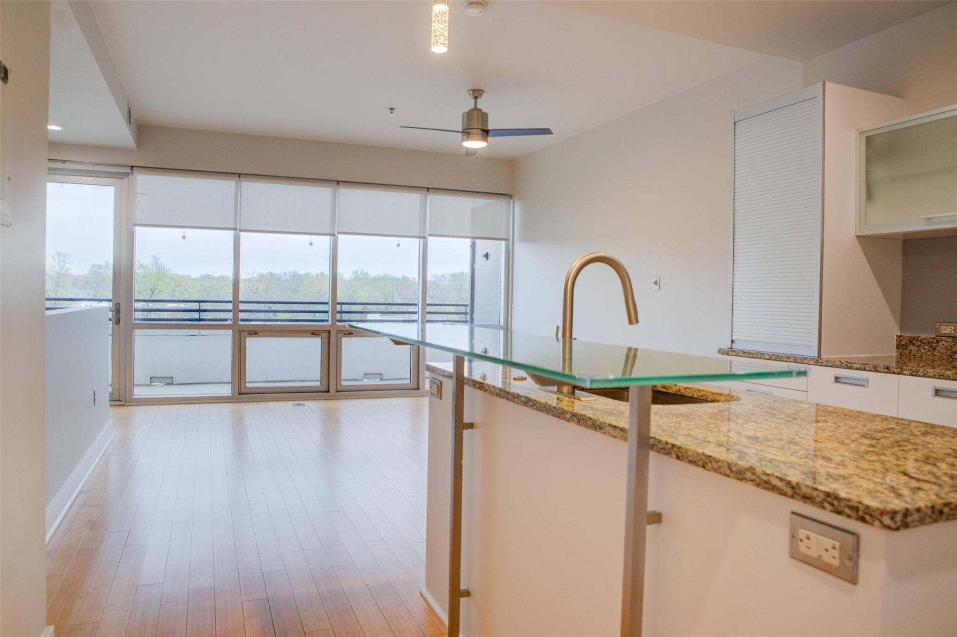 Property image 1 at 1133 Metropolitan Avenue, Charlotte, NC 28204