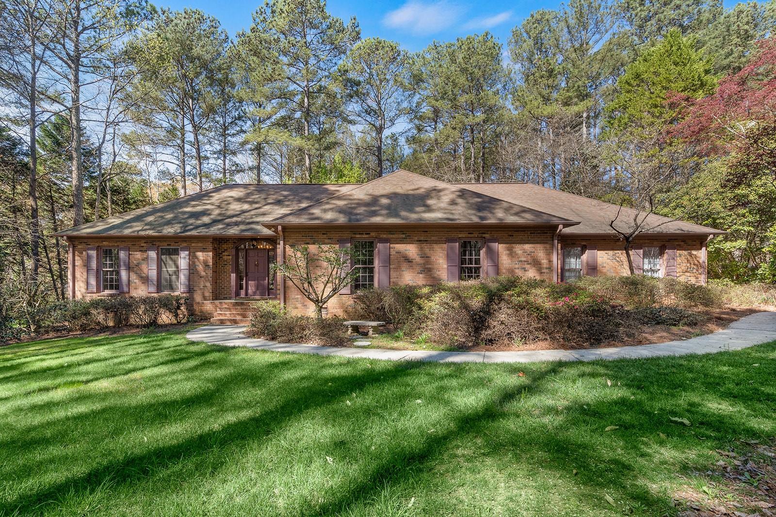 Property image 1 at 1449 Longleaf Court, Matthews, NC 28104