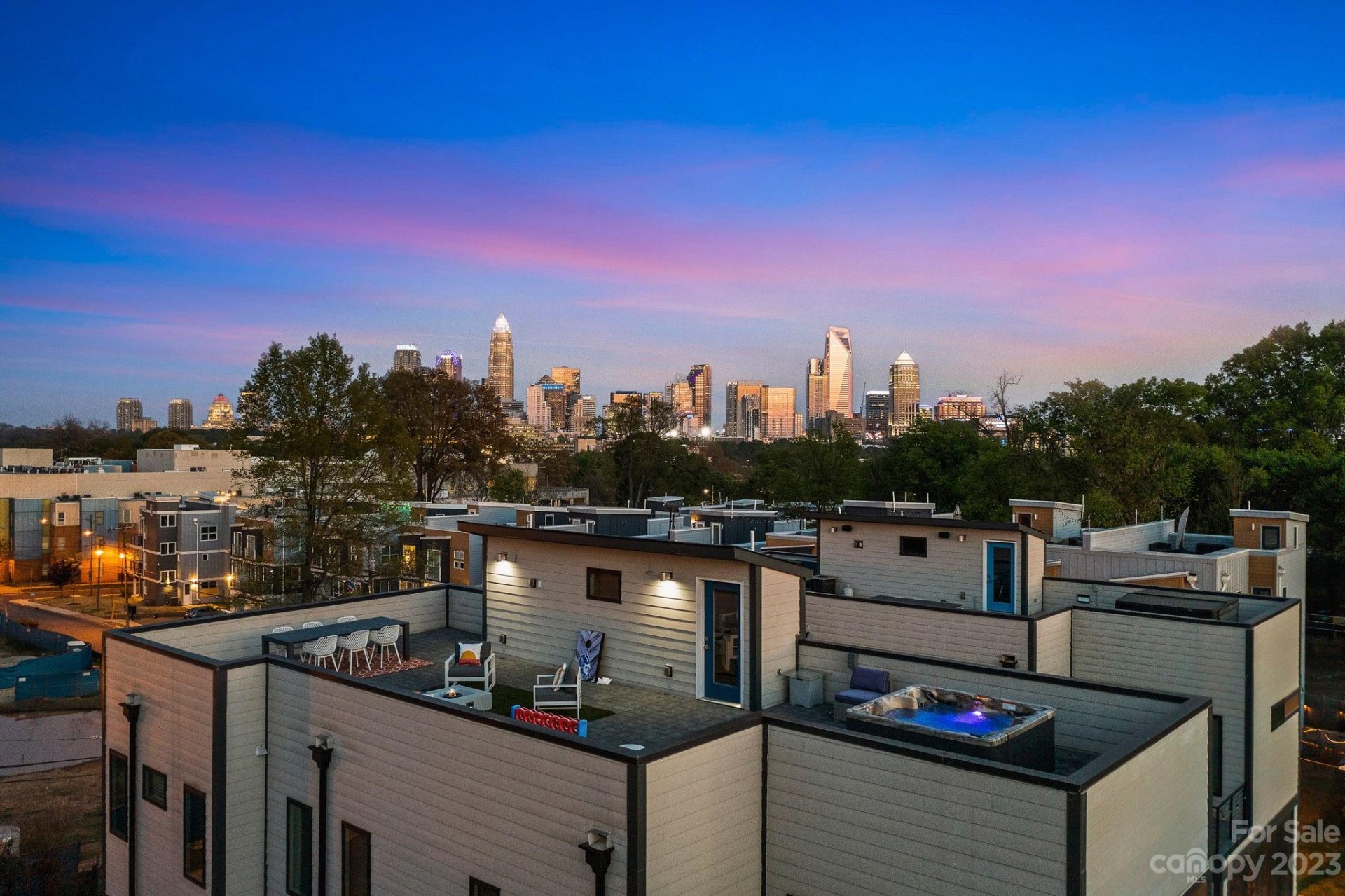 420 Whitehaven Avenue