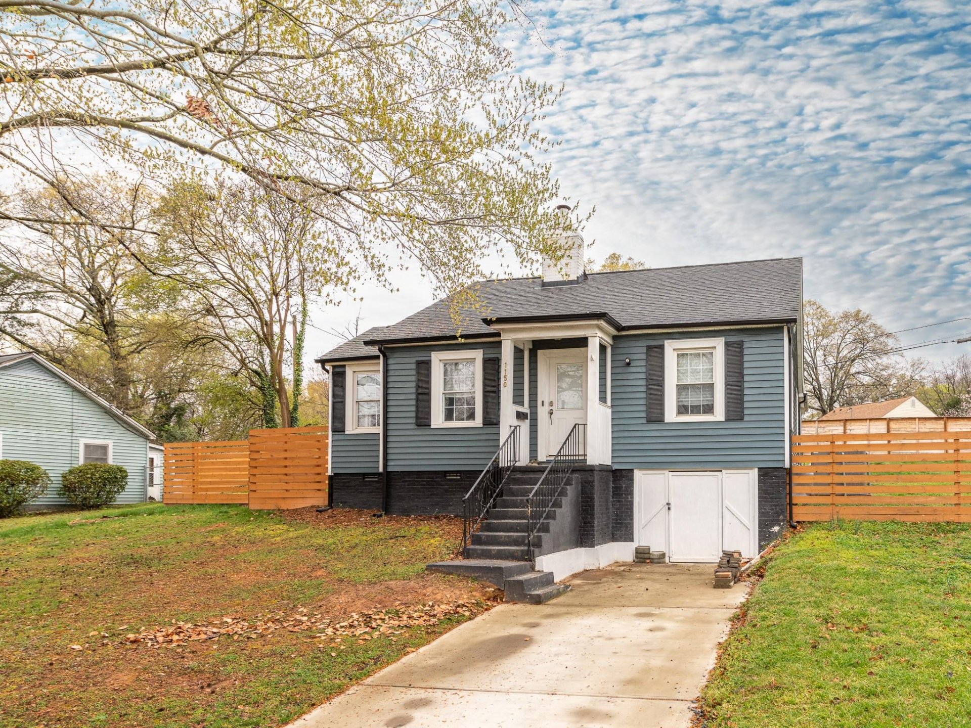 Property image 1 at 1150 West Boulevard, Charlotte, NC 28208