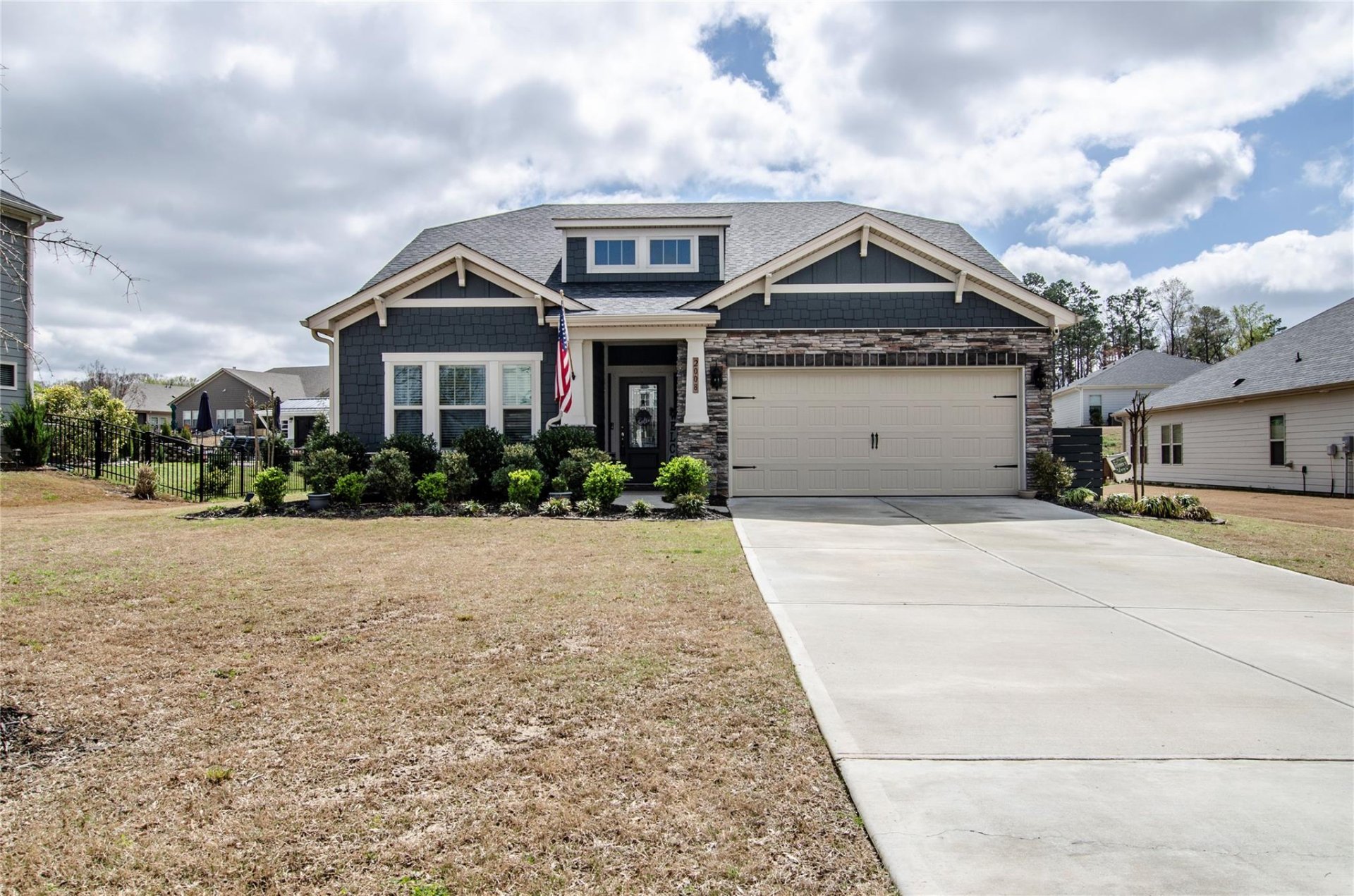 2008 Poplar Ridge Drive