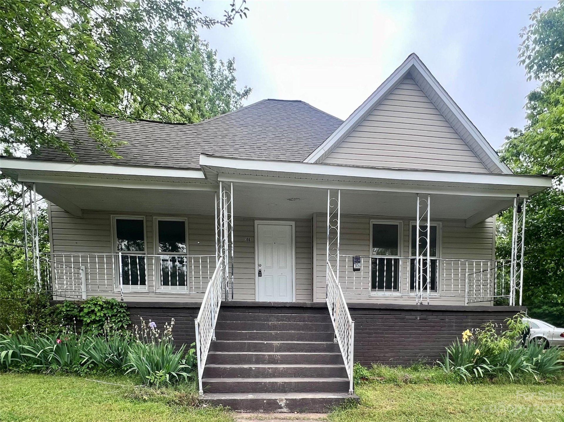 Property image 1 at 308 Vance Avenue, Salisbury, NC 28144