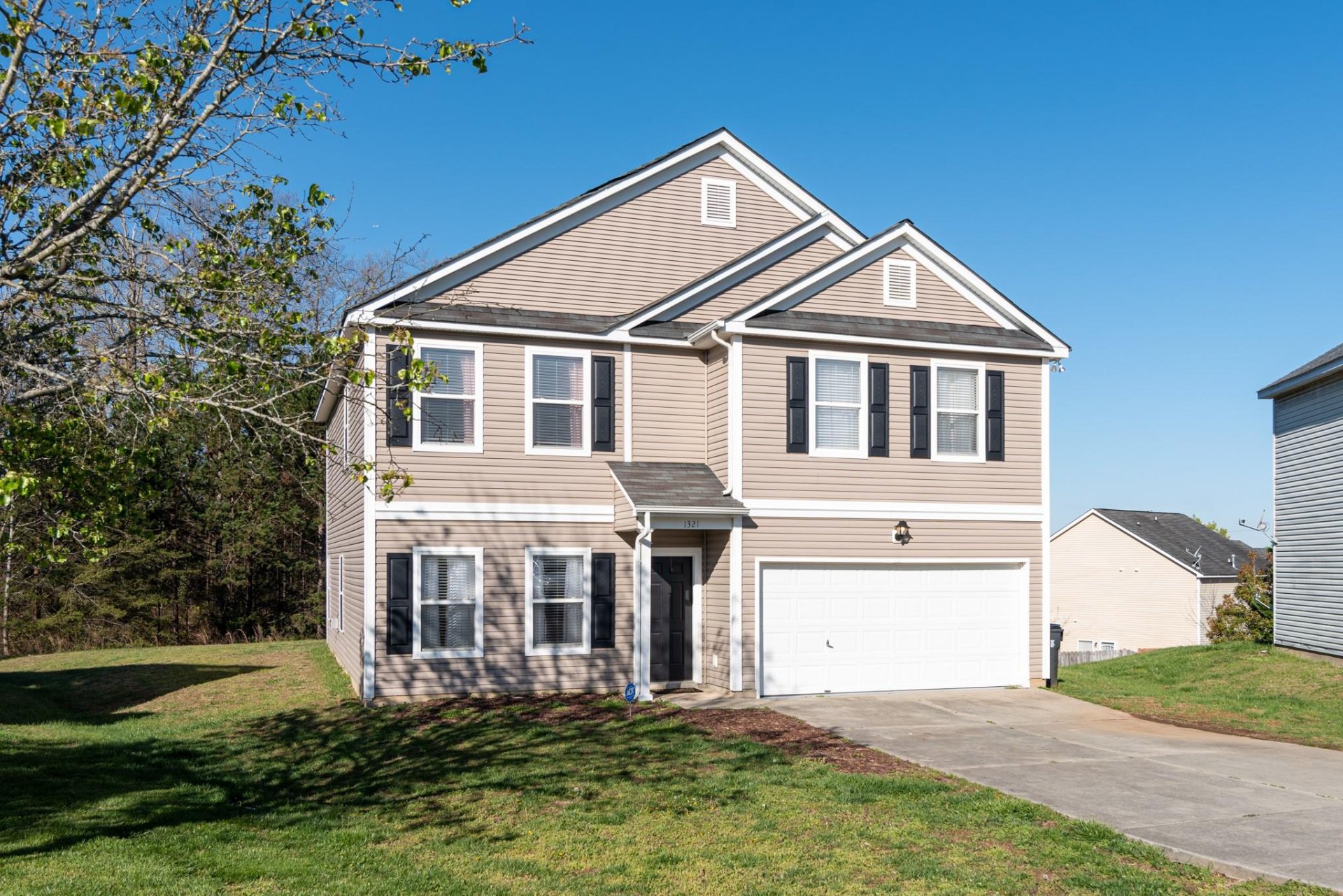 Property image 1 at 1321 Bray Drive, Charlotte, NC 28214