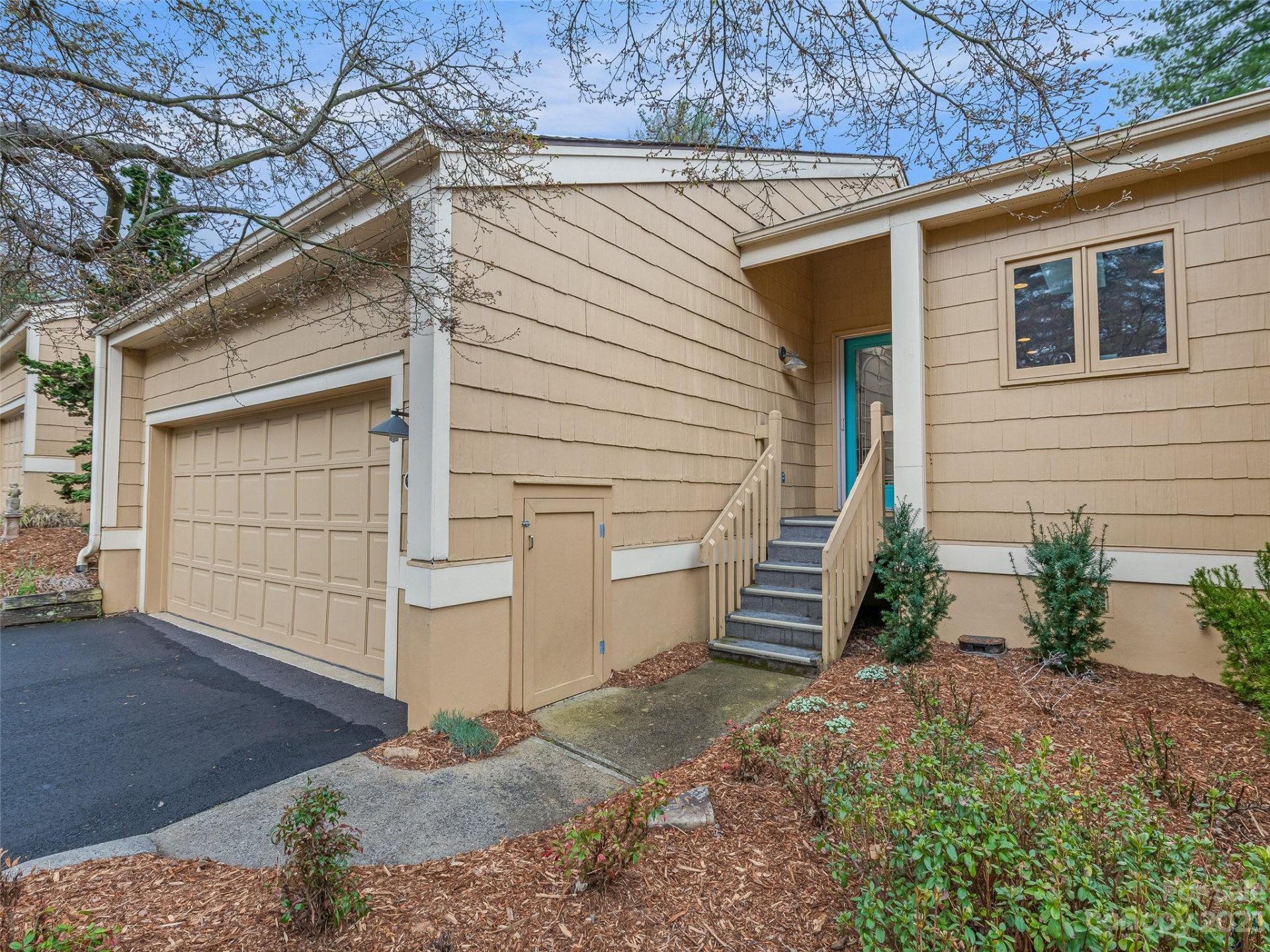 Property image 1 at 111 Beaver Ridge Road, Asheville, NC 28804