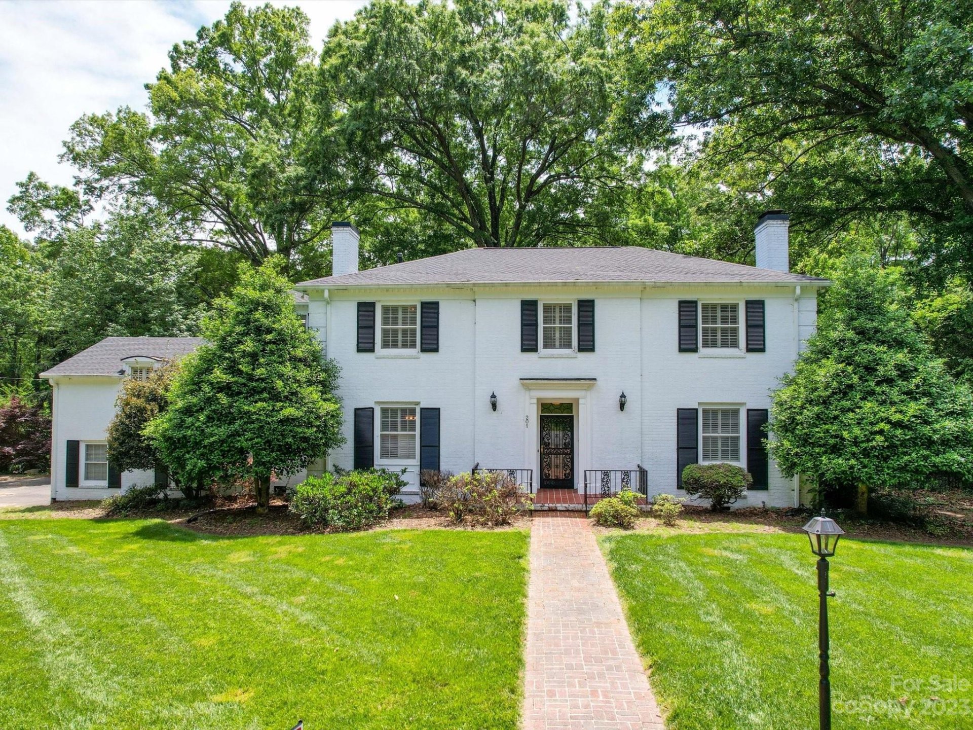 Property image 1 at 201 W 10th Avenue, Gastonia, NC 28052