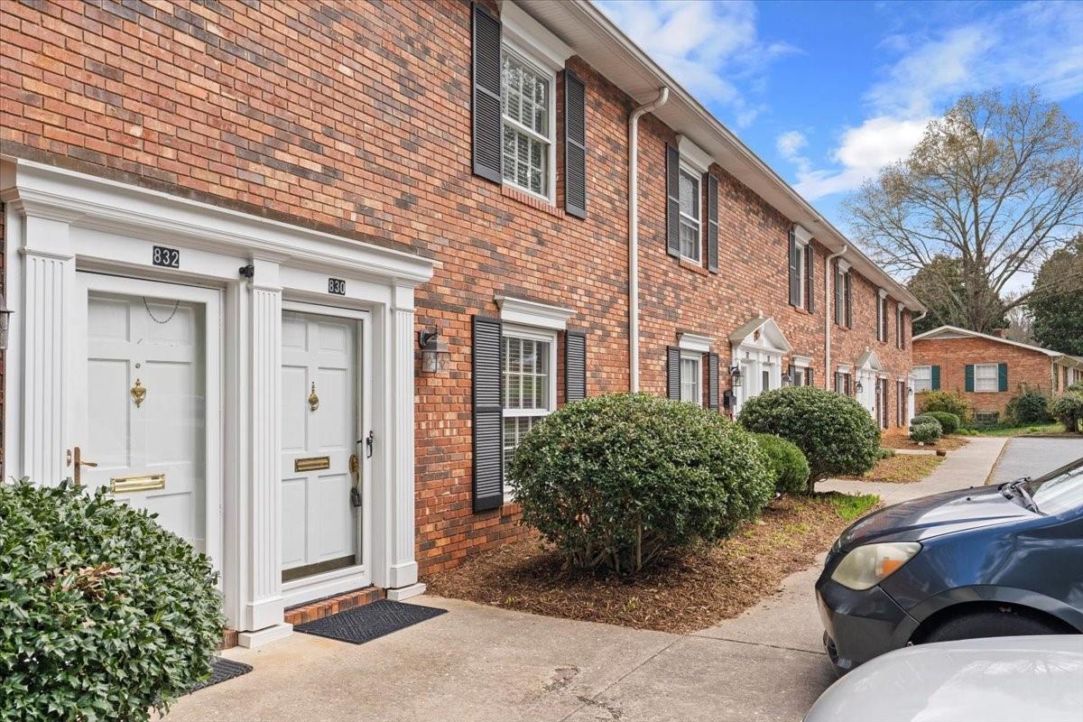 Property image 1 at 830 6th Street, Hickory, NC 28601