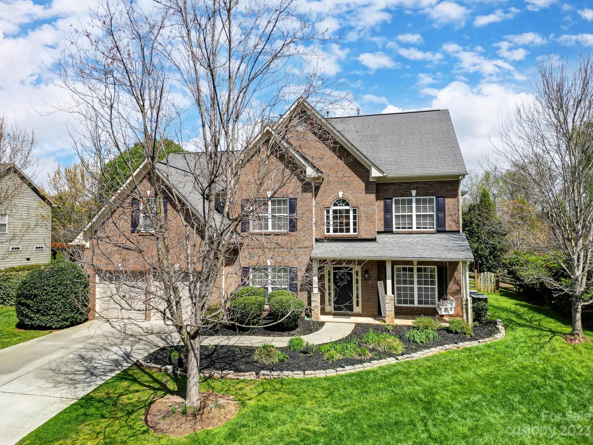 2119 Willowcrest Drive