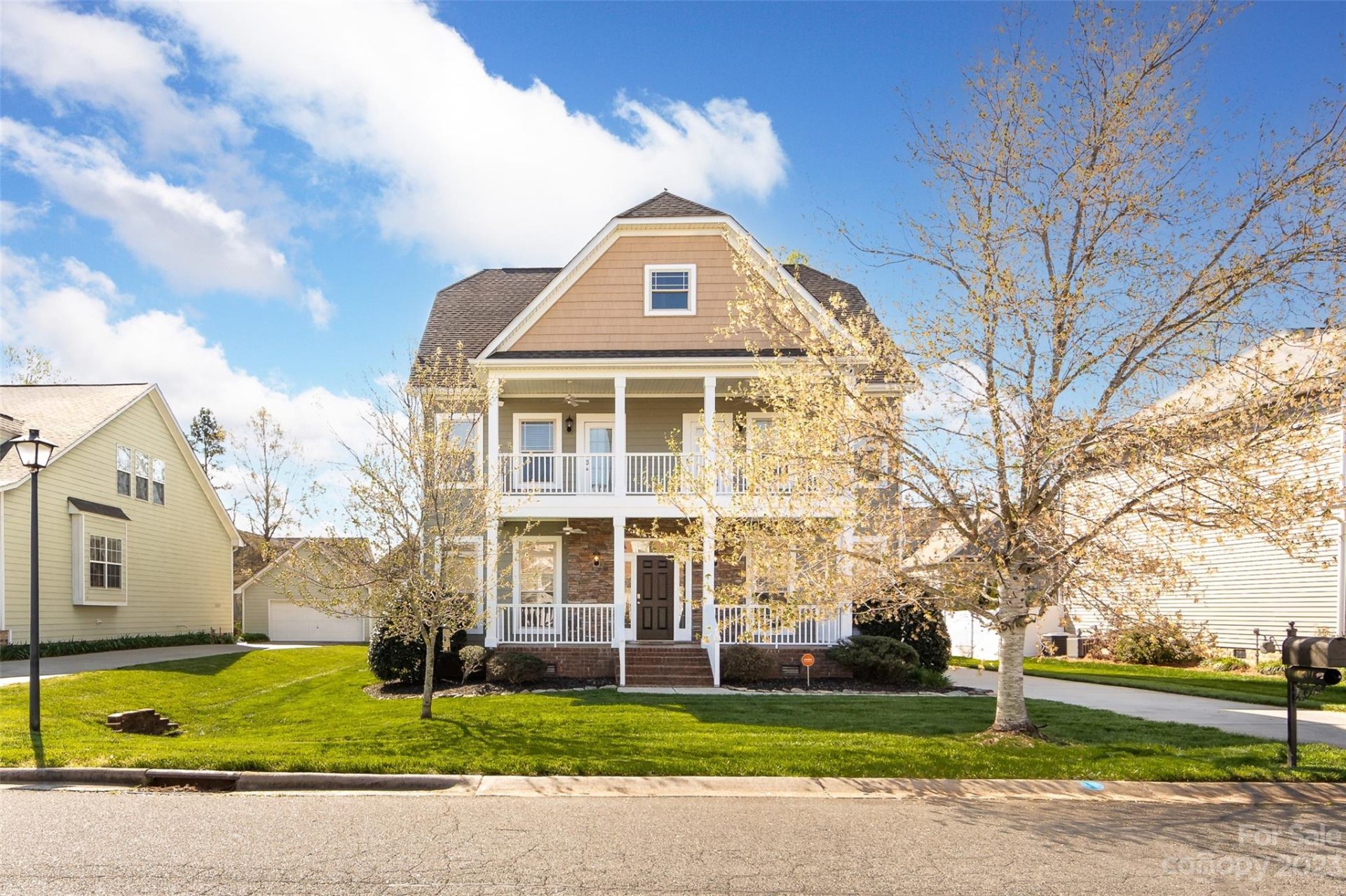 Property image 1 at 1201 Saint Johns Avenue, Matthews, NC 28104