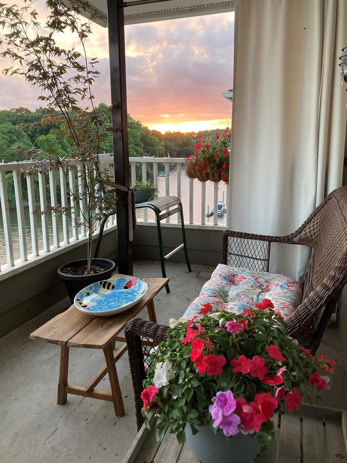 9816 Emerald Point Drive