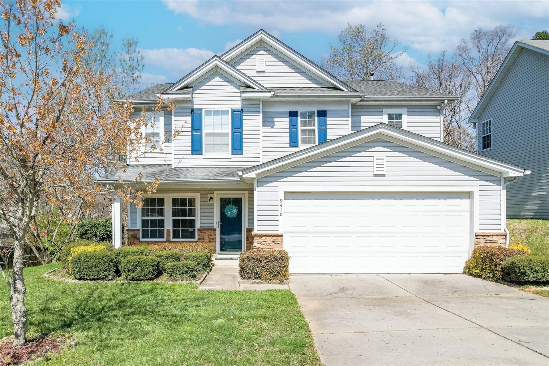 Property image 1 at 9410 Gentle Stream Lane, Charlotte, NC 28214