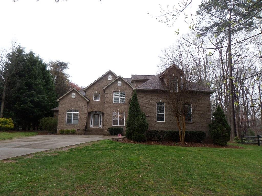Property image 1 at 421 Greenbay Road, Mooresville, NC 28117