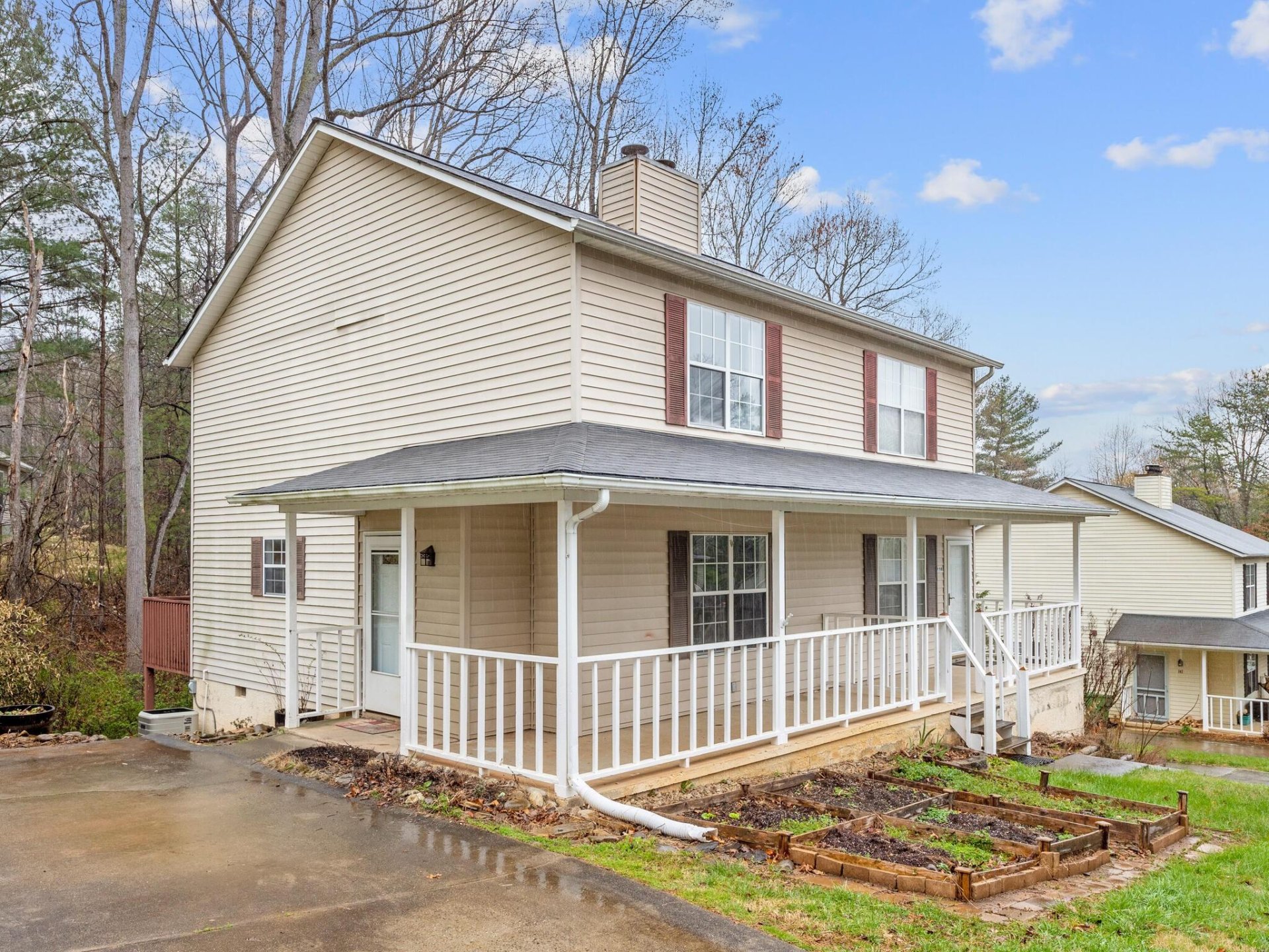 Property image 2 at 137 Rocking Porch Ridge, Asheville, NC 28805