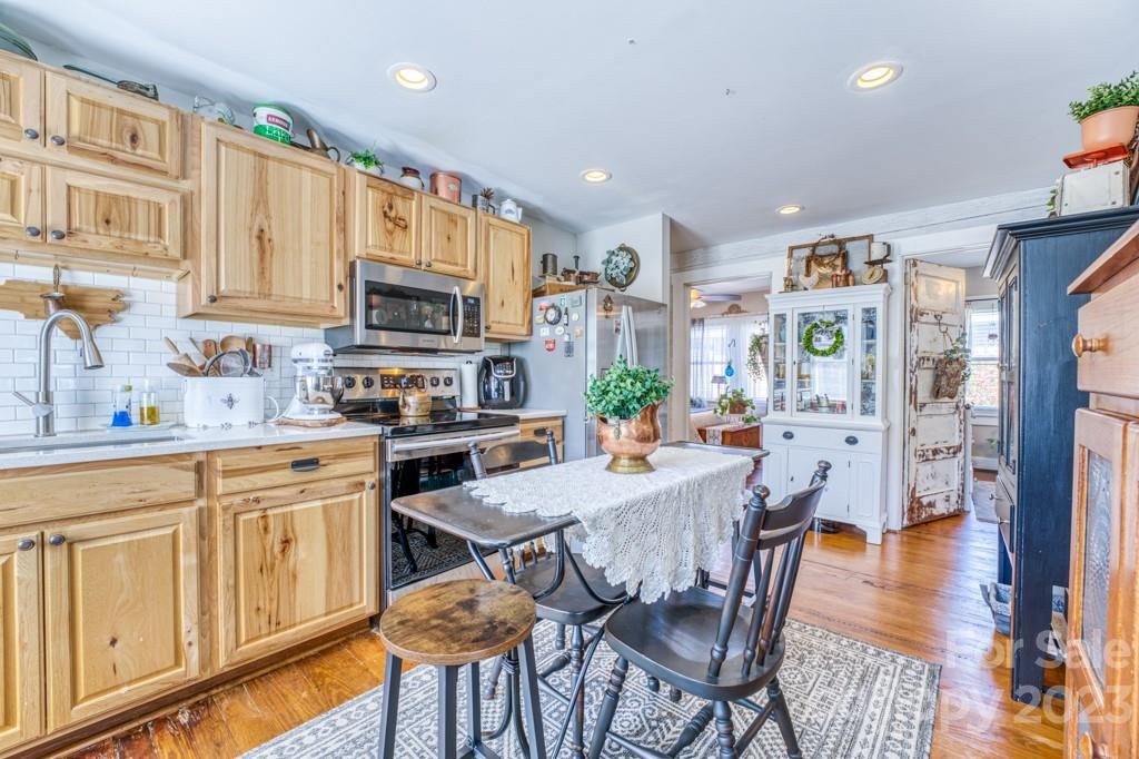 Property image 1 at 102 Morgan Street, Swannanoa, NC 28778