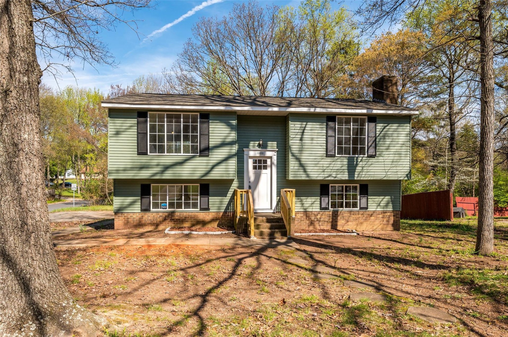 Property image 1 at 7801 Holly Hill Road, Charlotte, NC 28227