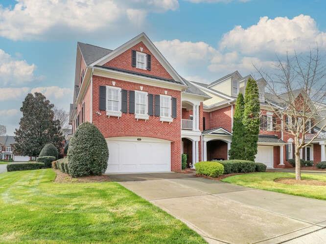 Property image 1 at 3125 Ethereal Lane, Charlotte, NC 28226