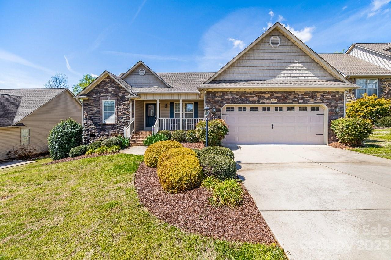 Property image 1 at 842 Affirmed Drive, Boiling Springs, SC 29316