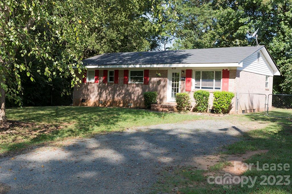 Property image 1 at 4139 Briarhill Drive, Charlotte, NC 28215