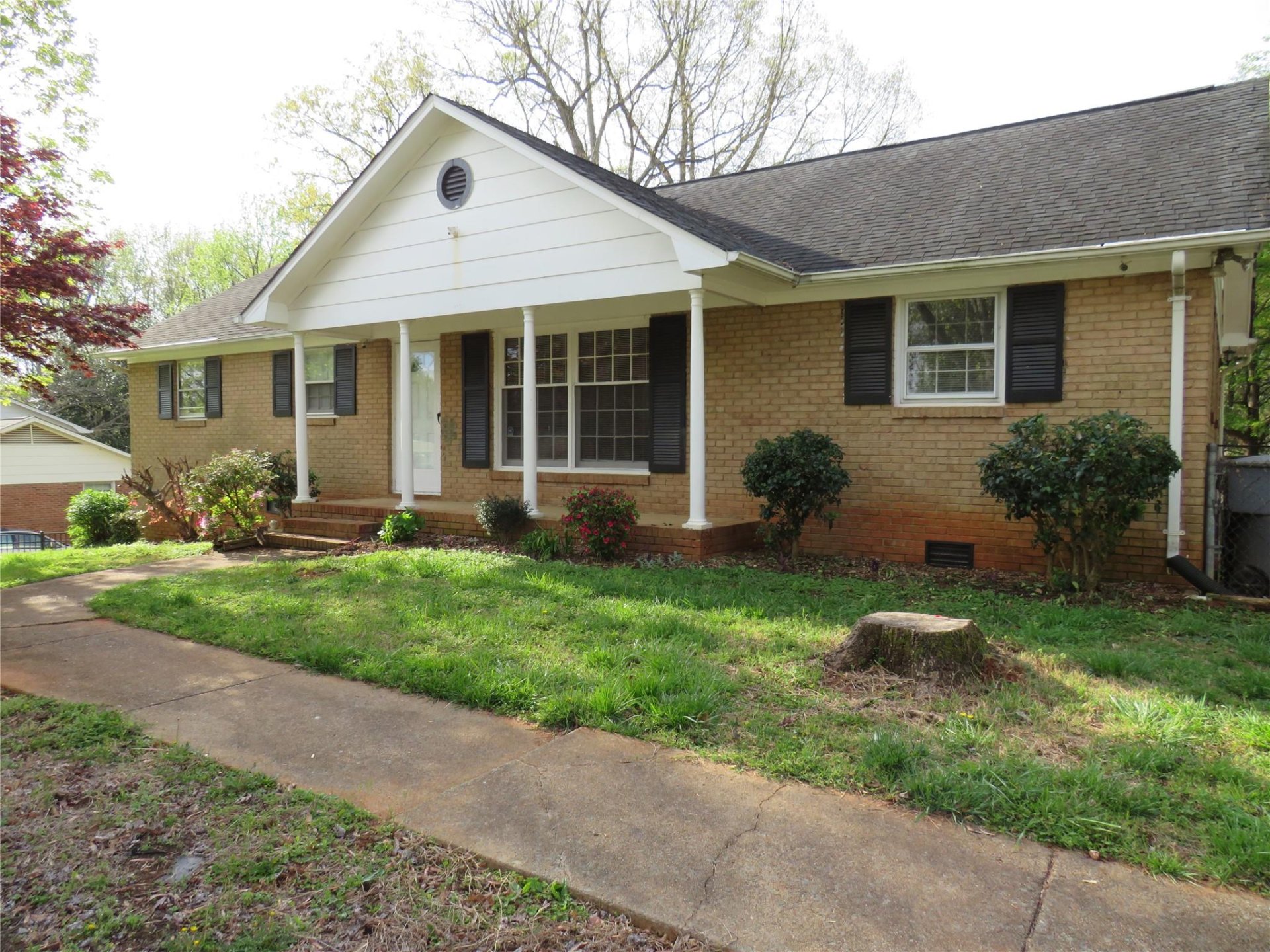 Property image 1 at 1037 Mclaughlin Drive, Charlotte, NC 28212