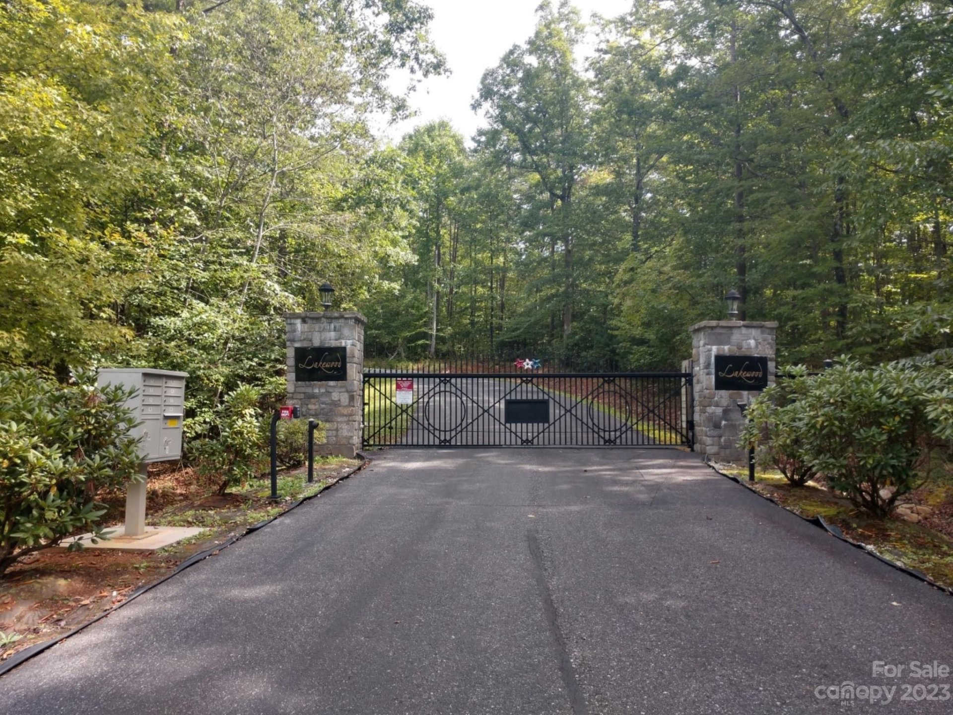 00 James View Road