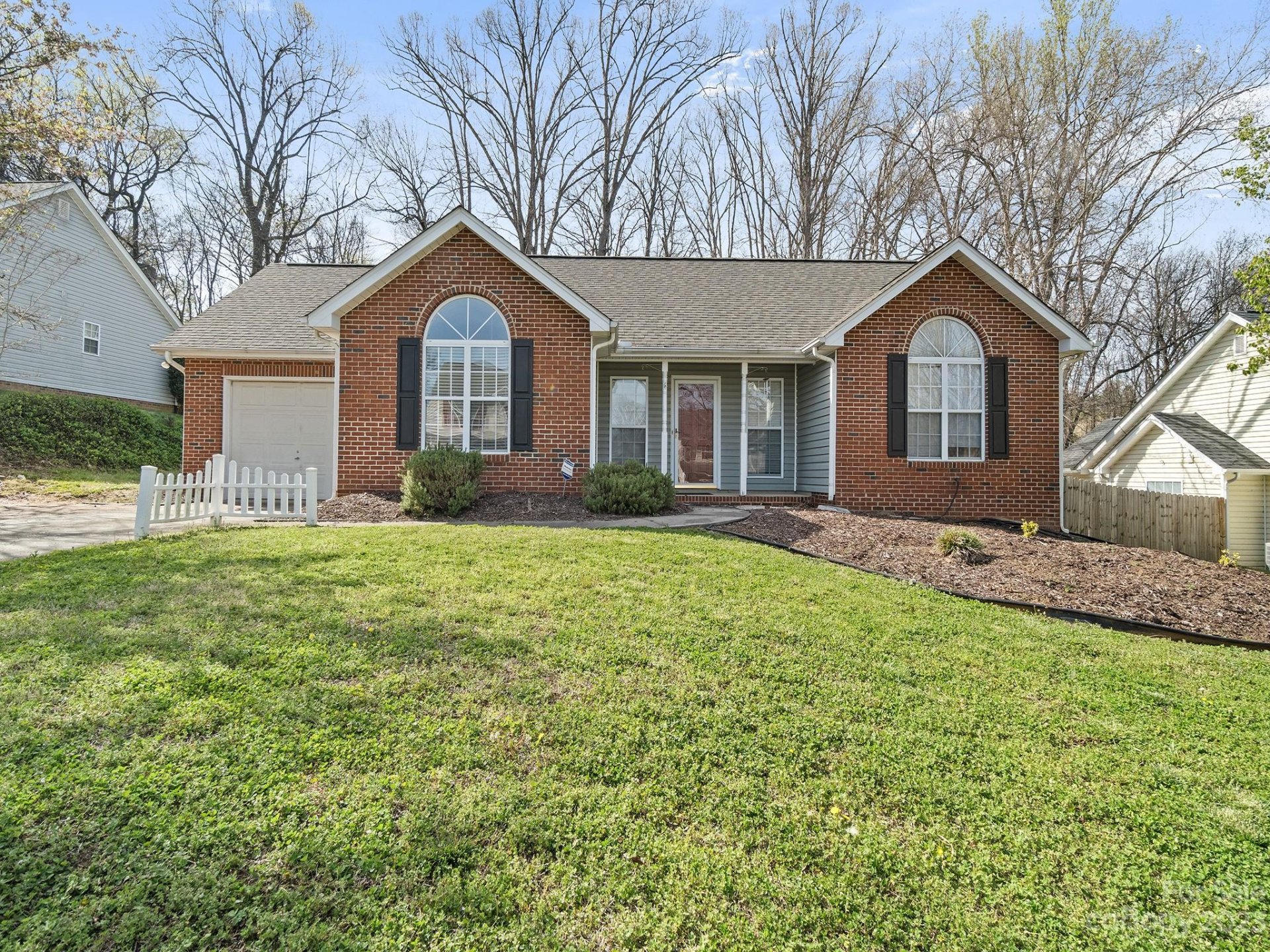 Property image 1 at 3332 Whitebridge Lane, Charlotte, NC 28262