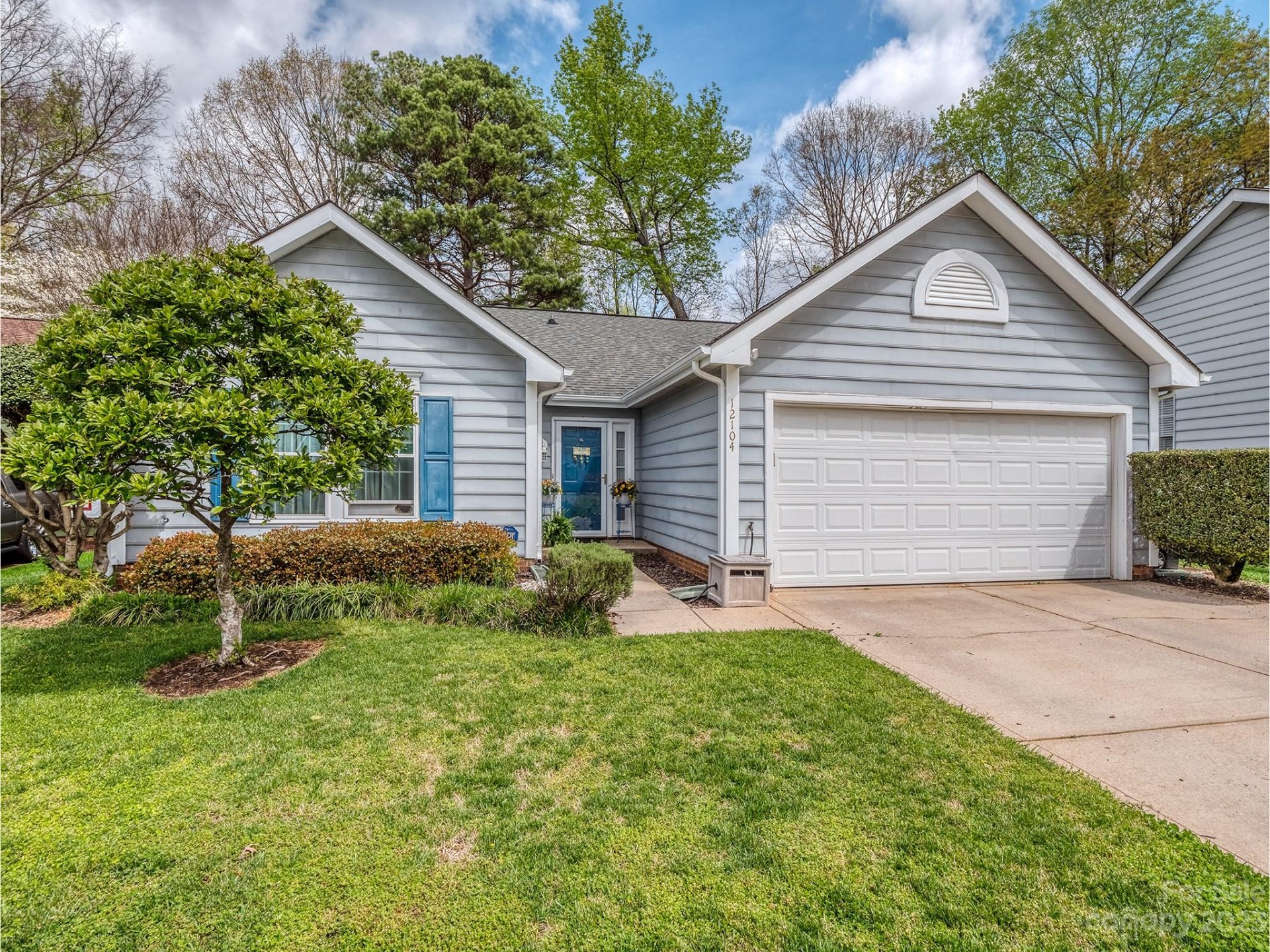 12104 Dolomite Drive