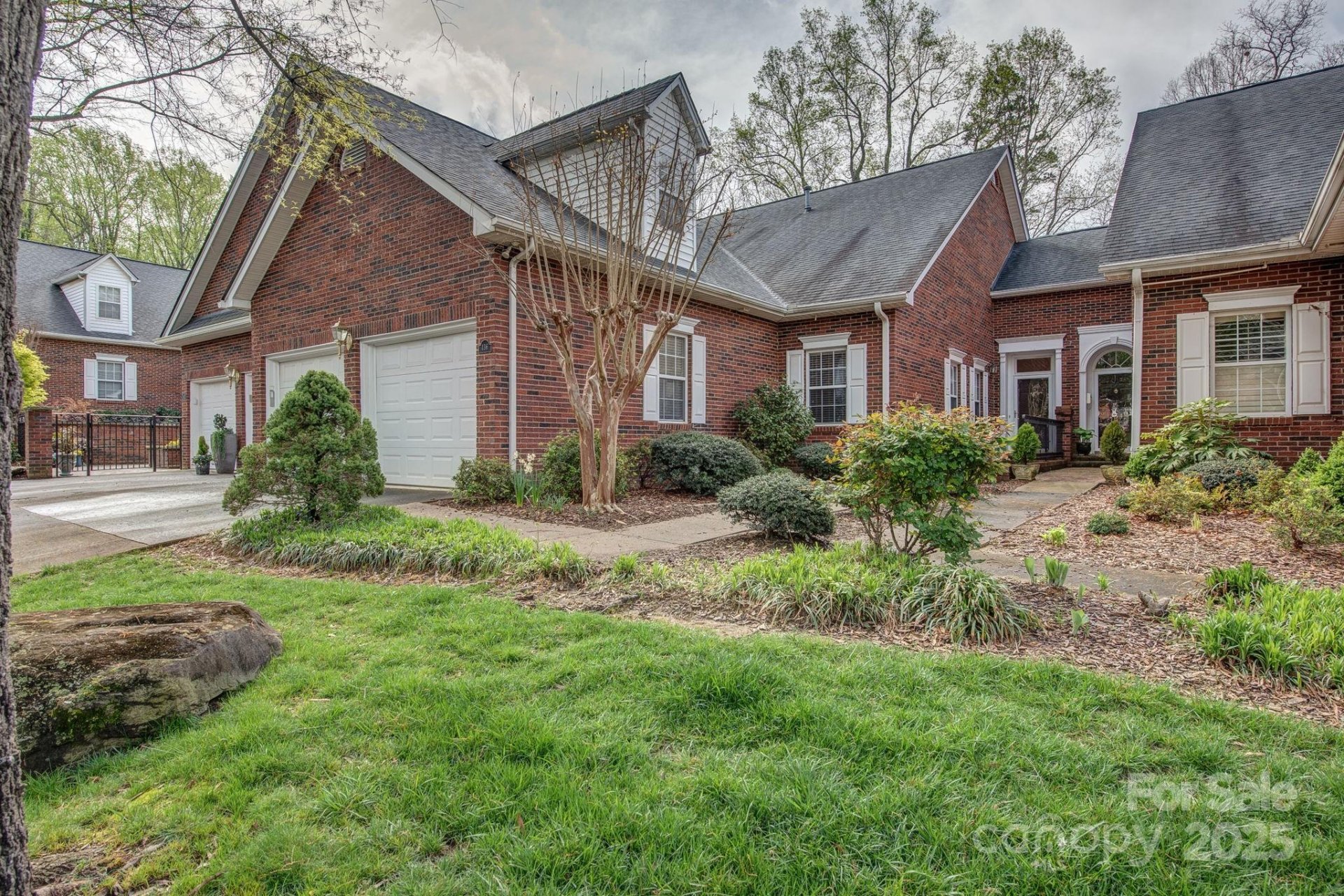 Property image 1 at 136 Columns Circle, Shelby, NC 28150