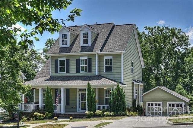 Property image 1 at 19002 Cypress Garden Drive, Davidson, NC 28036