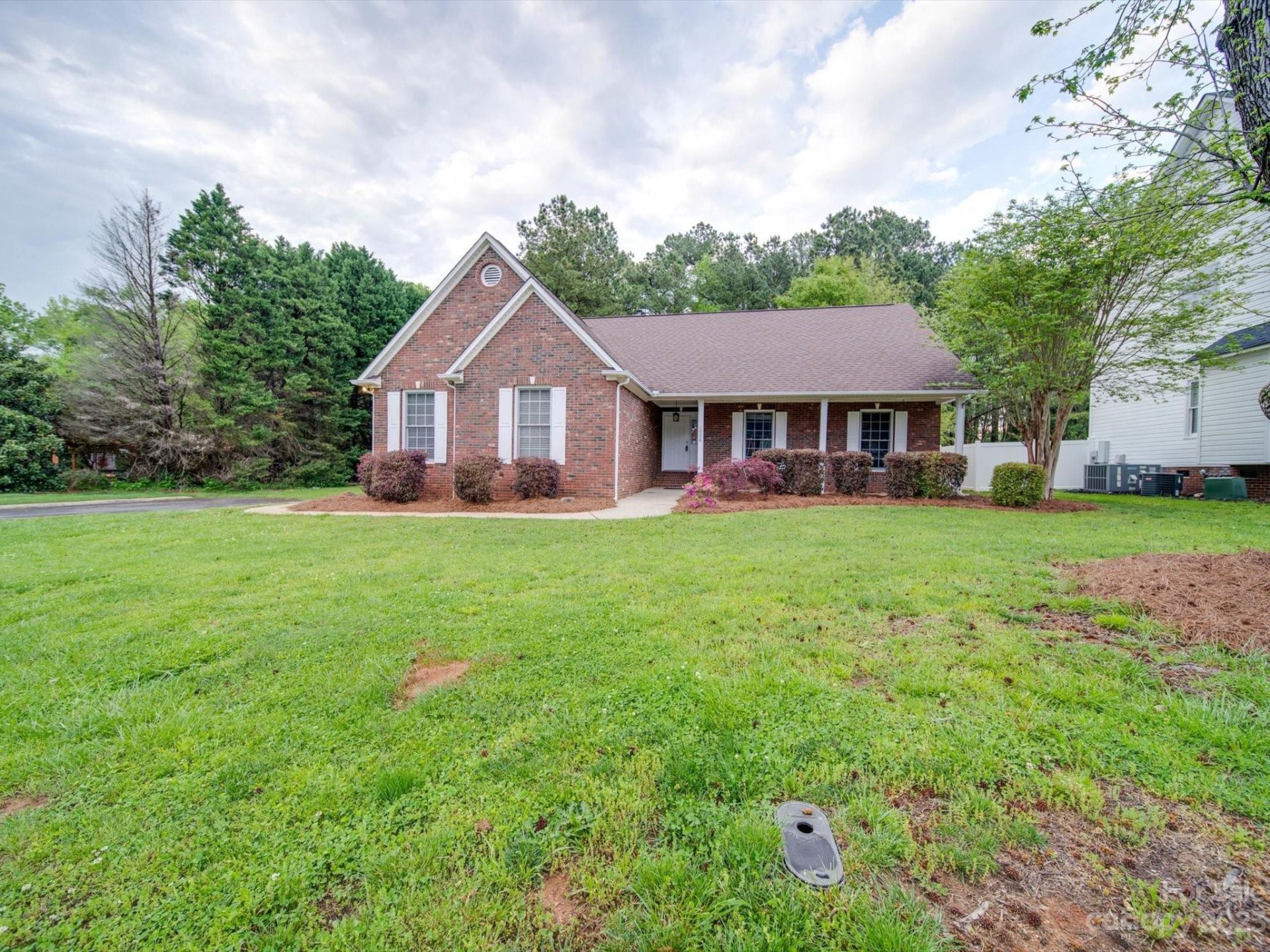 1554 The Crossing Crossing