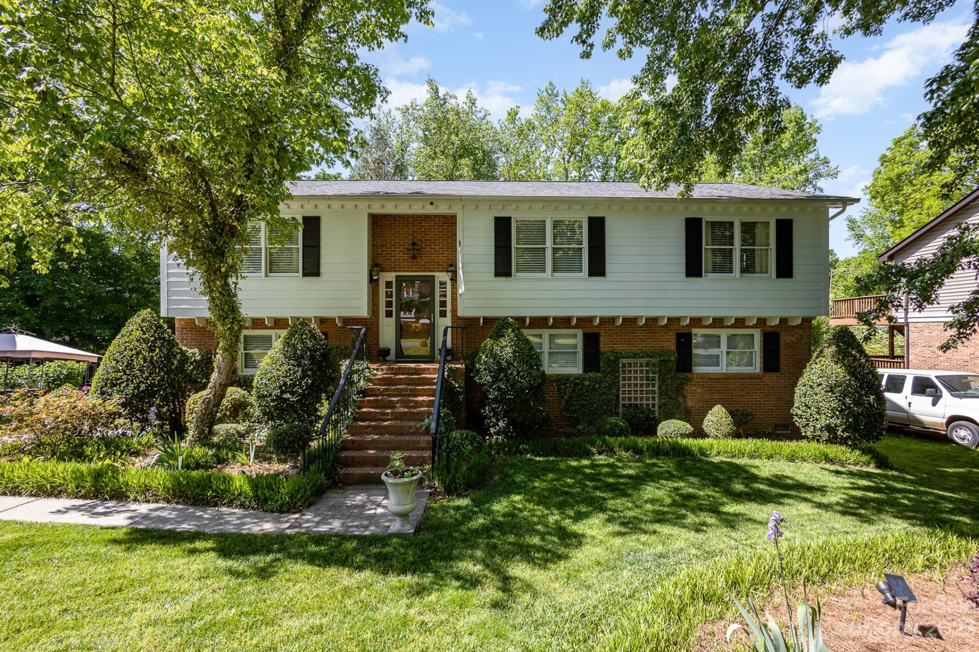 Property image 1 at 7337 Falkirk Place, Charlotte, NC 28270