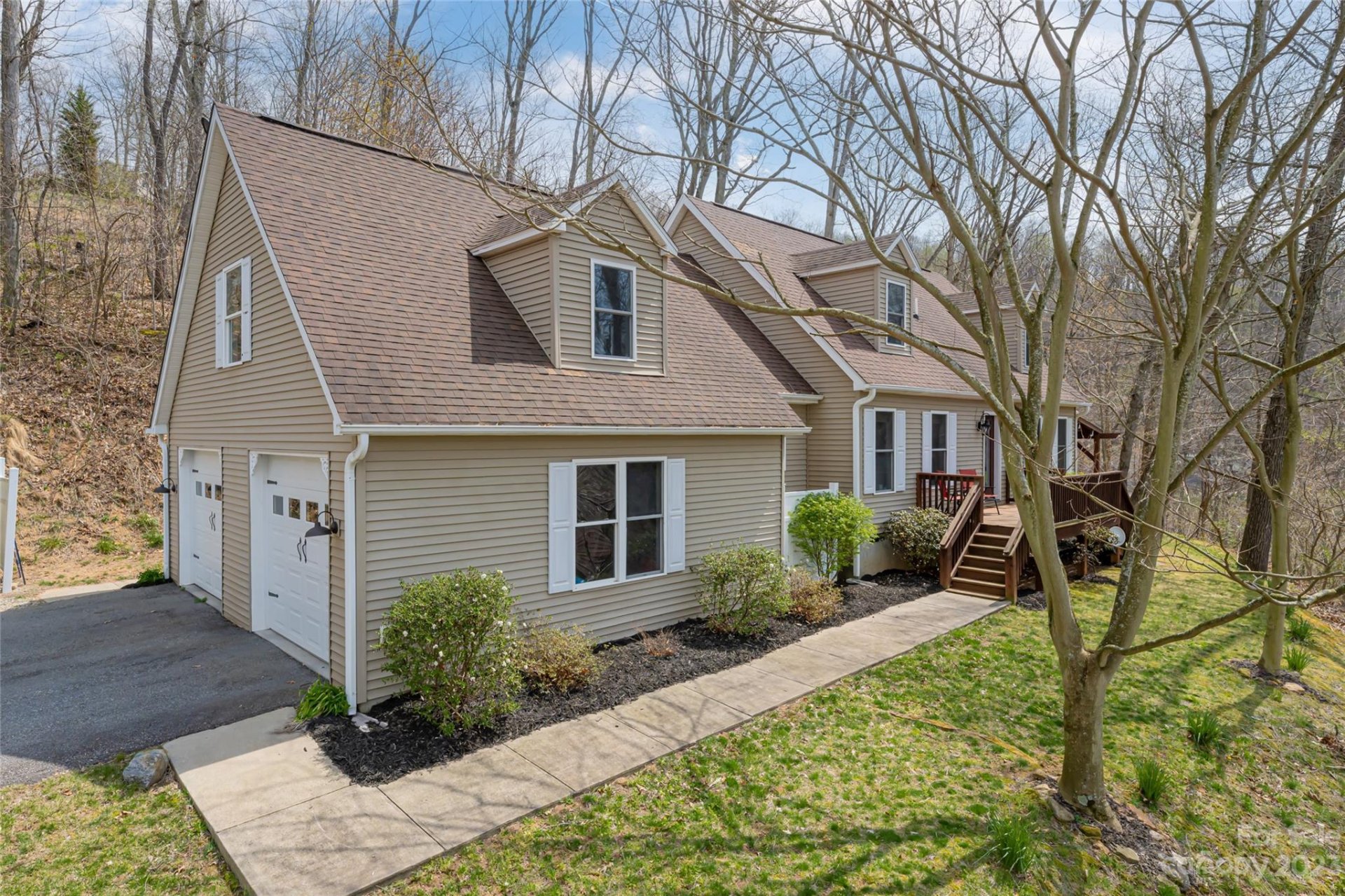 Property image 1 at 142 Blake Drive, Canton, NC 28716