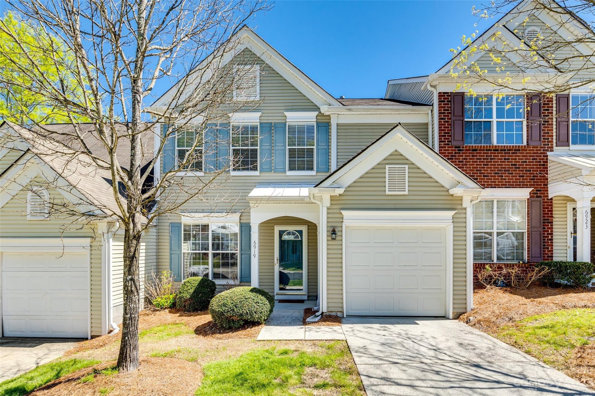 Property image 1 at 6919 Beverly Springs Drive, Charlotte, NC 28270