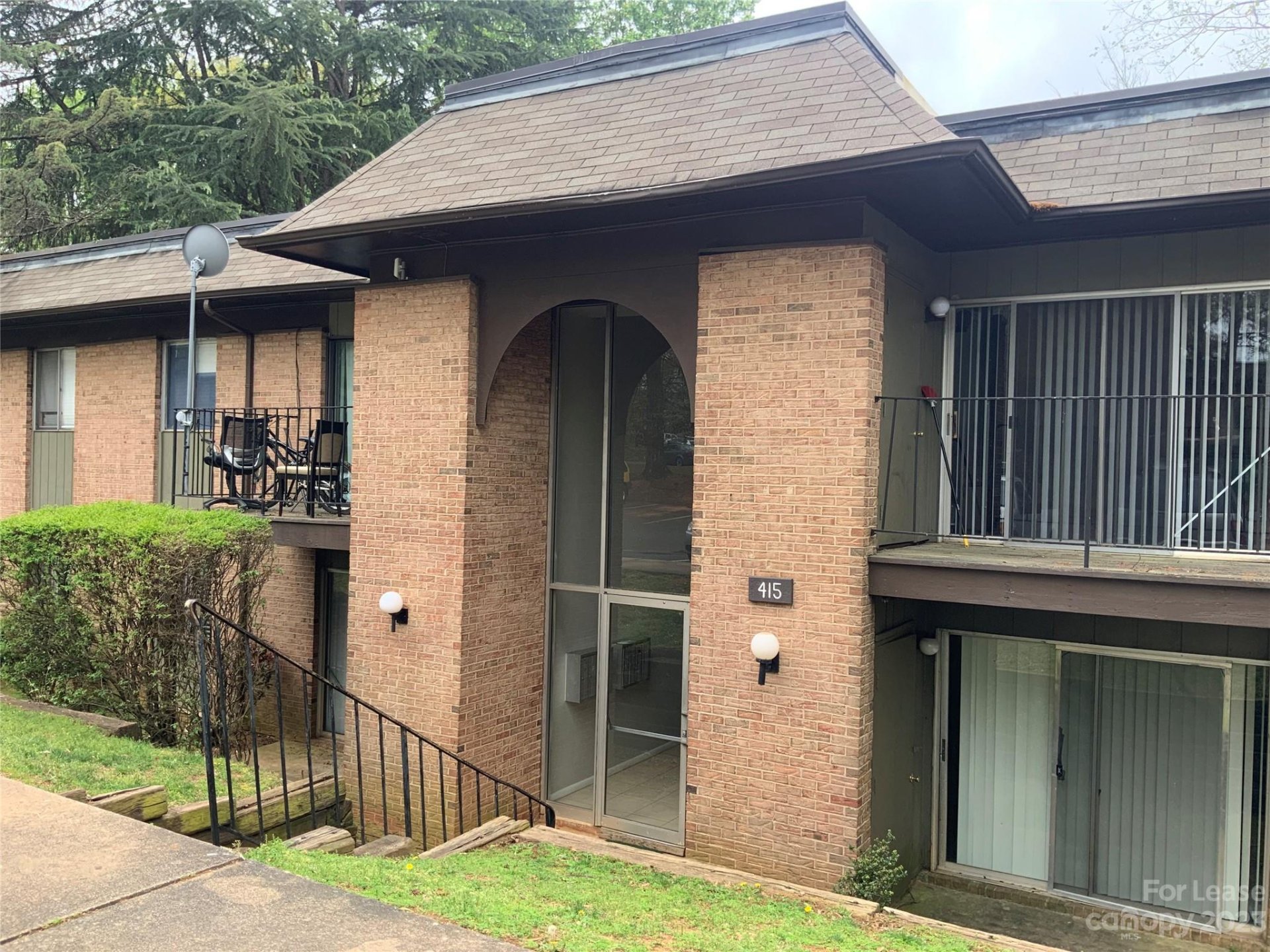 Property image 1 at 415 Orchard Trace Lane, Charlotte, NC 28213