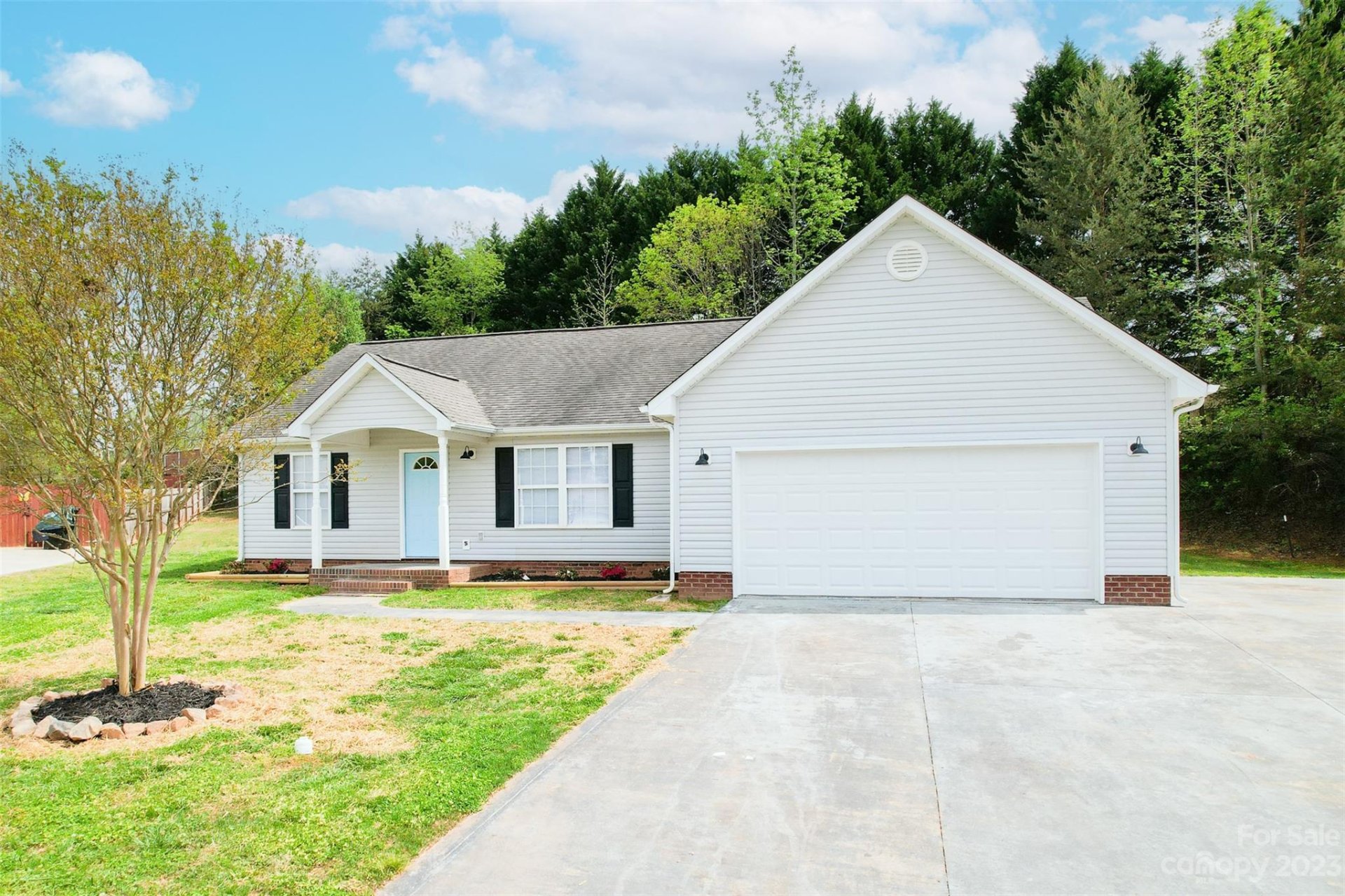 Property image 2 at 546 Pennyfields Lane, Clover, SC 29710