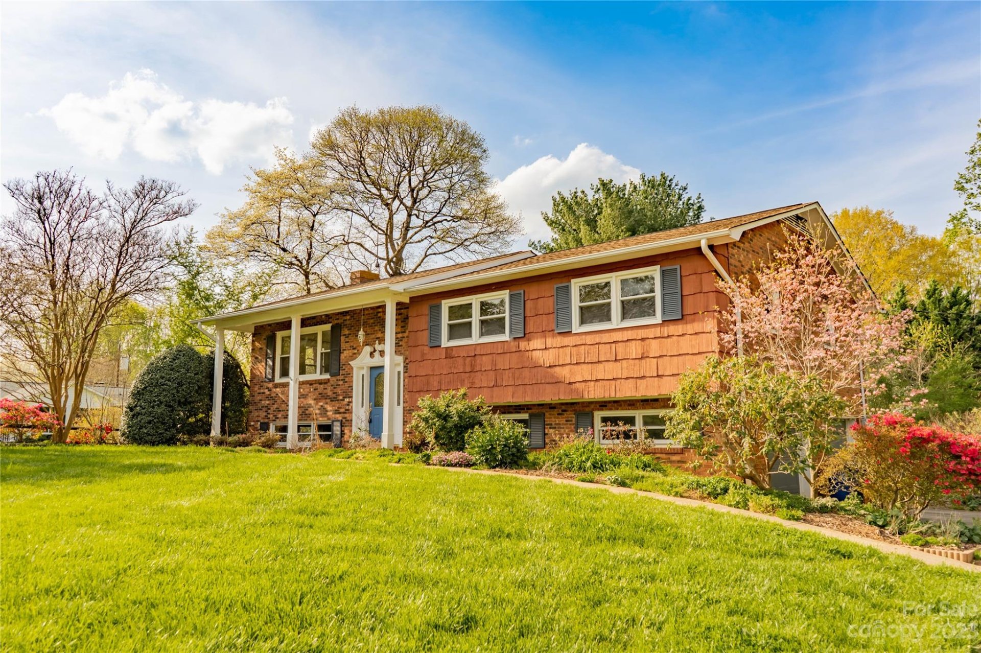 Property image 1 at 1603 4th Street, Conover, NC 28613