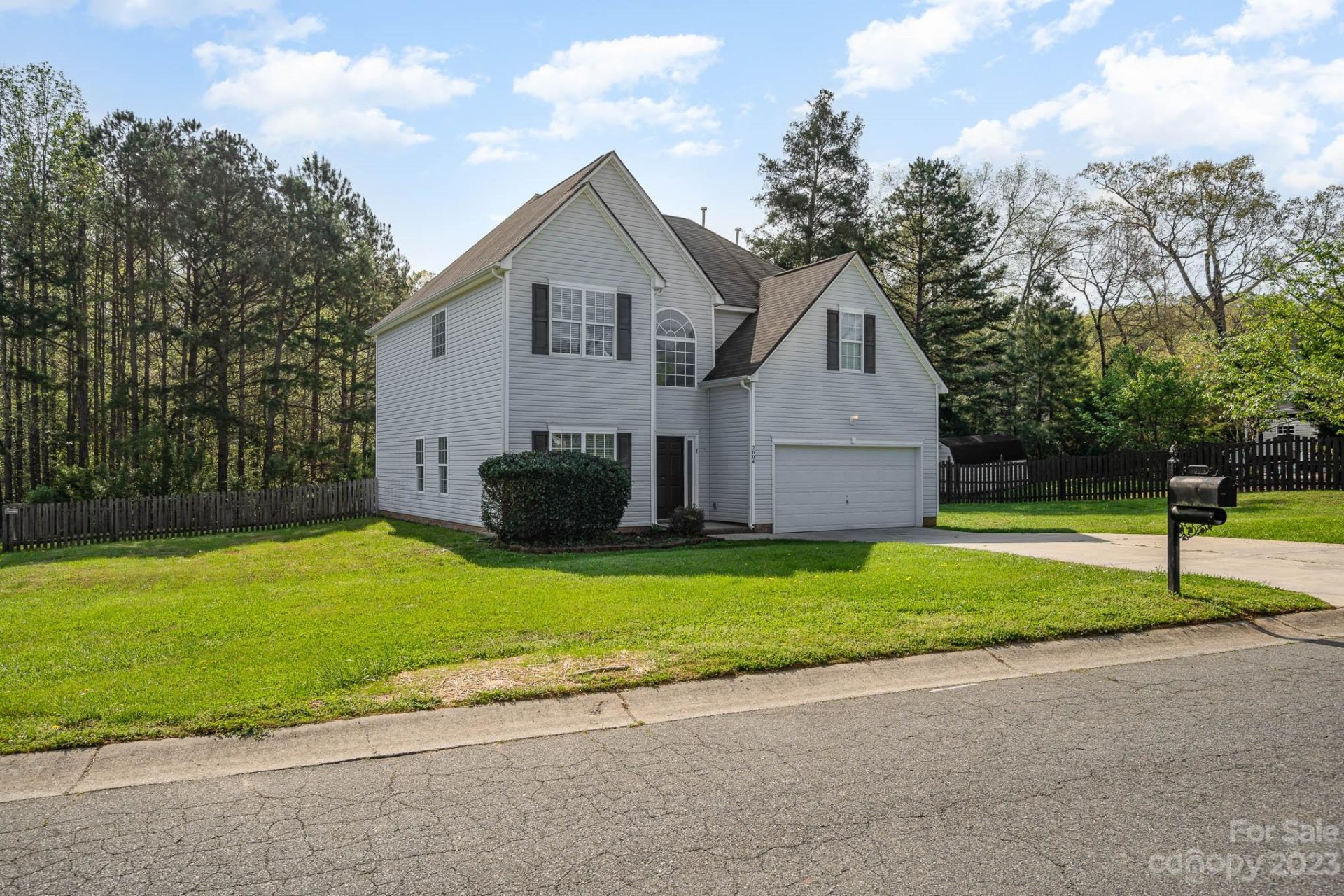 Property image 1 at 2004 White Cedar Lane, Waxhaw, NC 28173