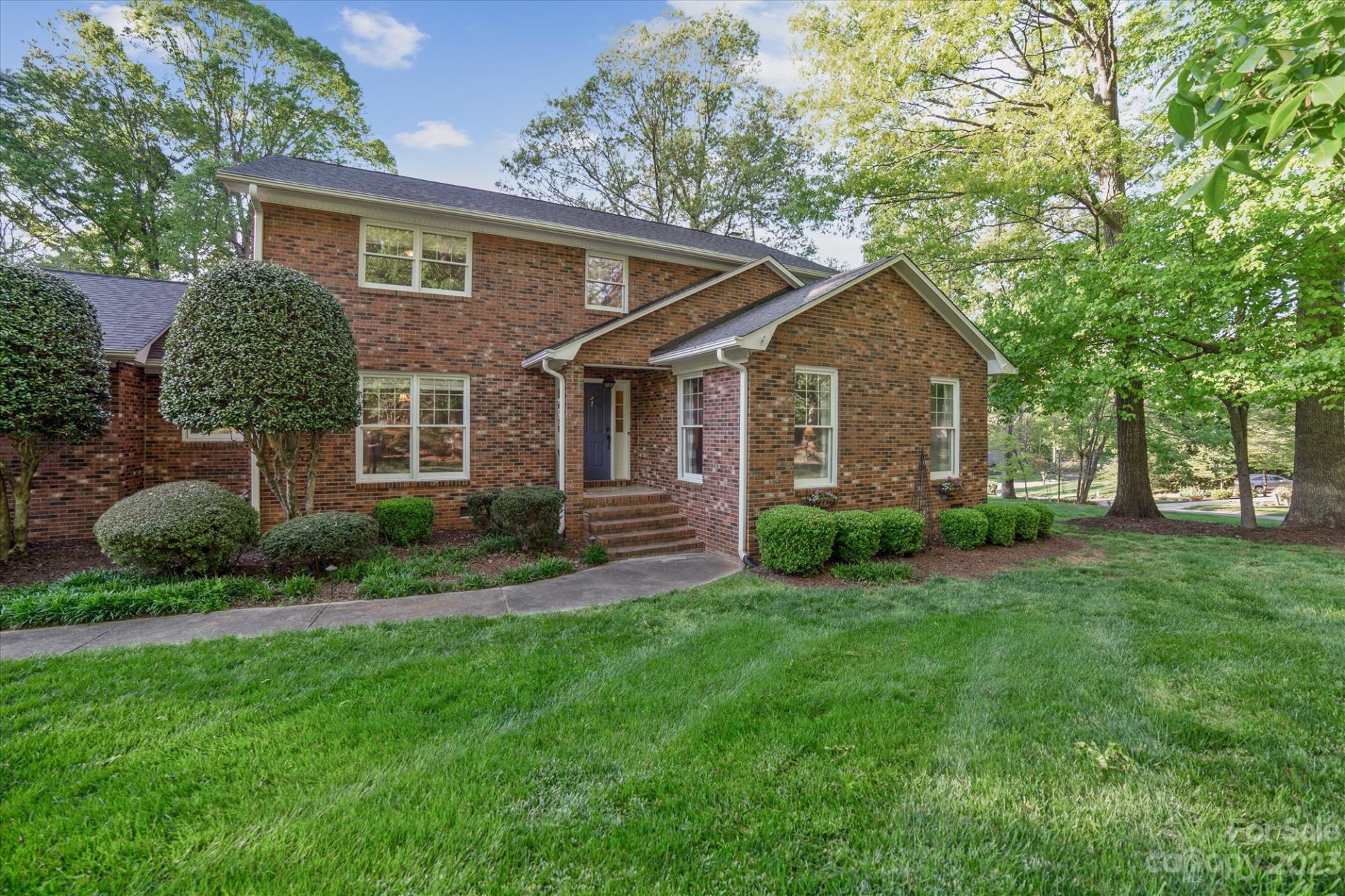 Property image 1 at 311 Fallingbrook Drive, Belmont, NC 28012