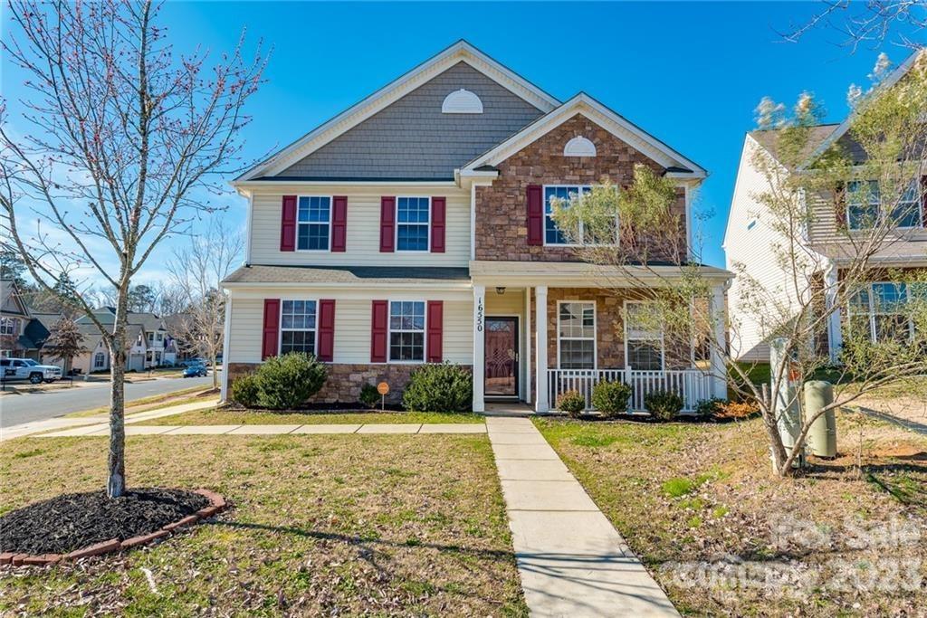Property image 1 at 16550 Falconry Way, Charlotte, NC 28278