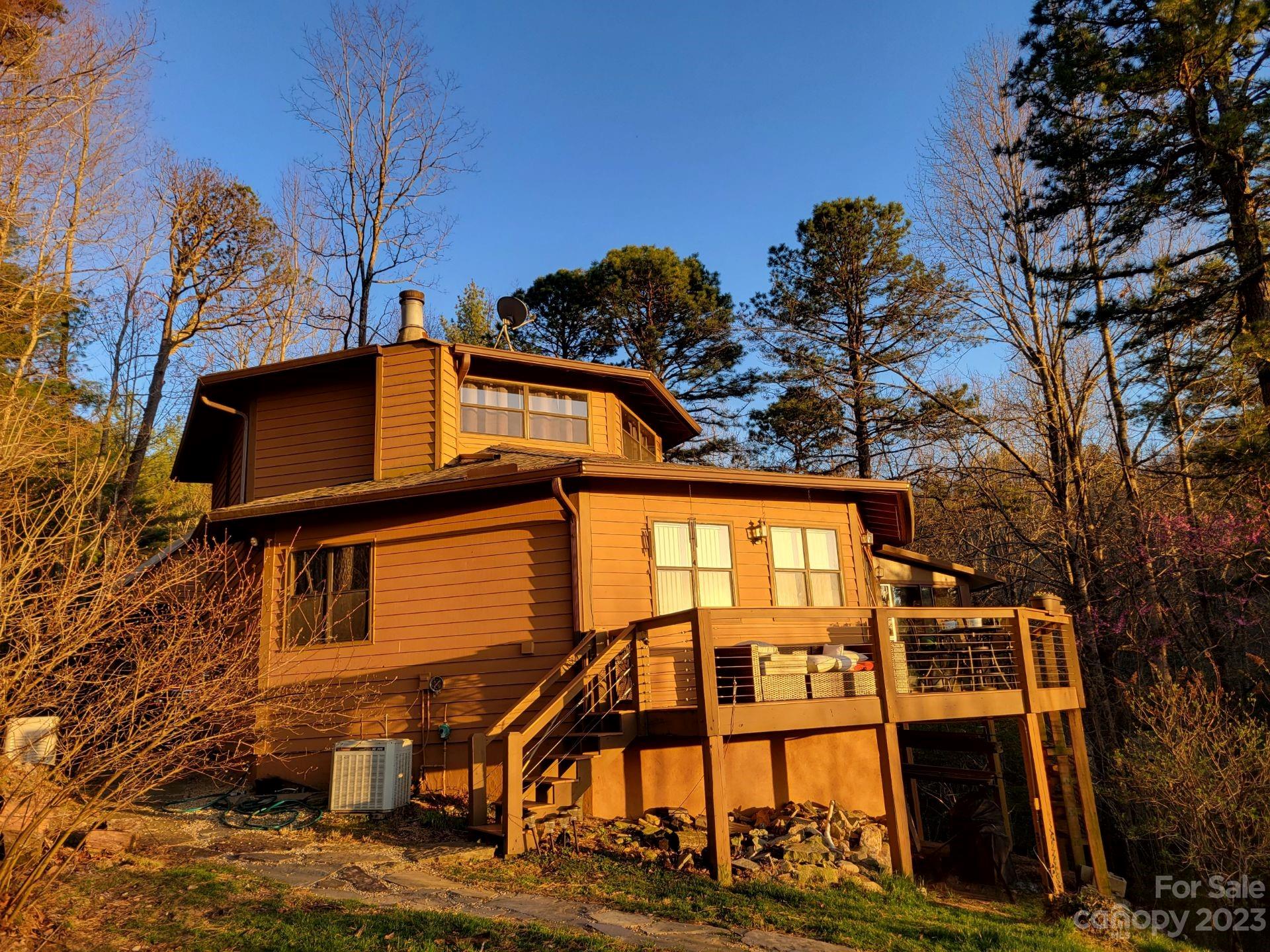 Property image 1 at 169 Viking Trail, Hendersonville, NC 28739