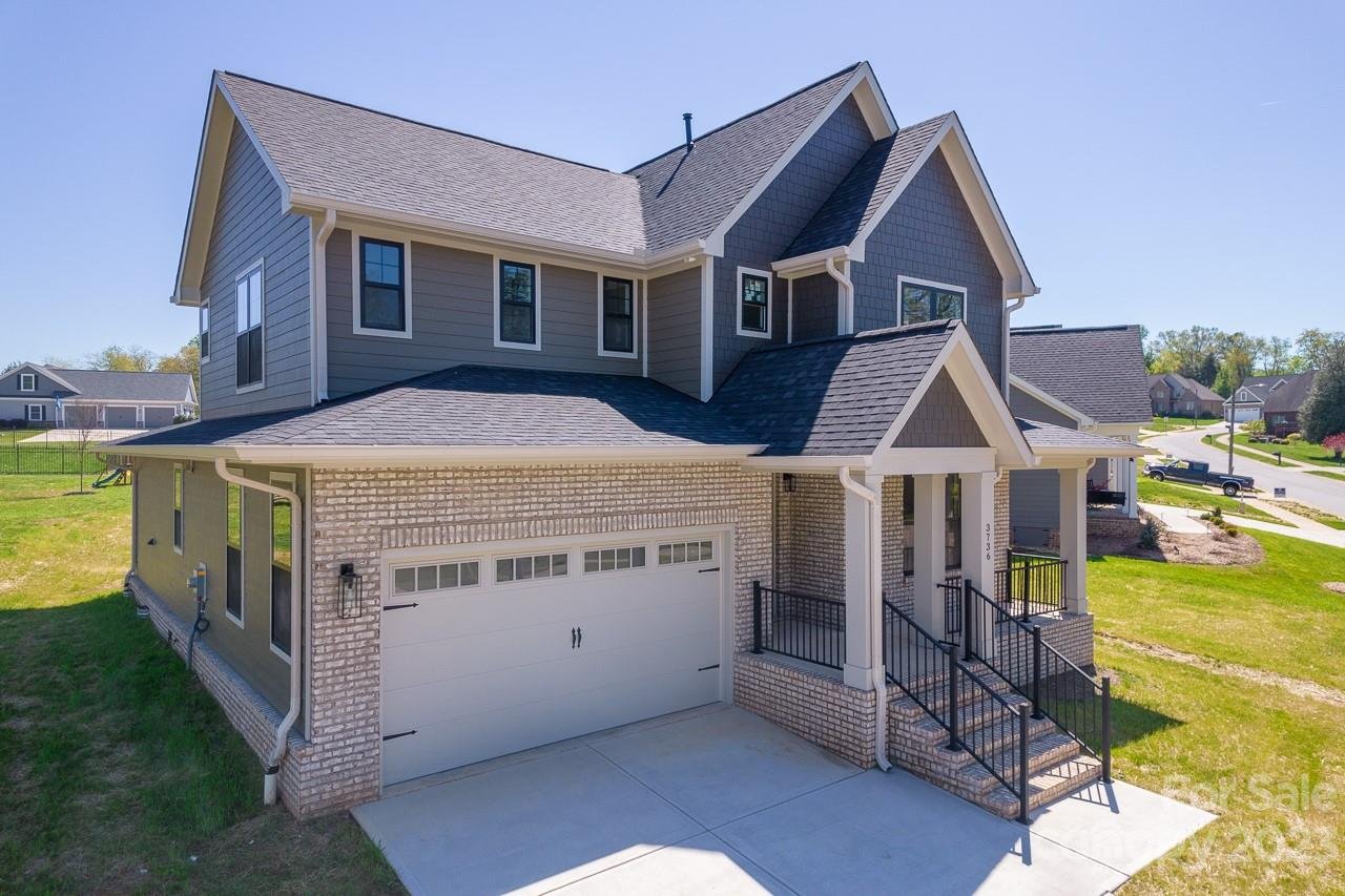Property image 2 at 3736 9th Street Court, Hickory, NC 28601