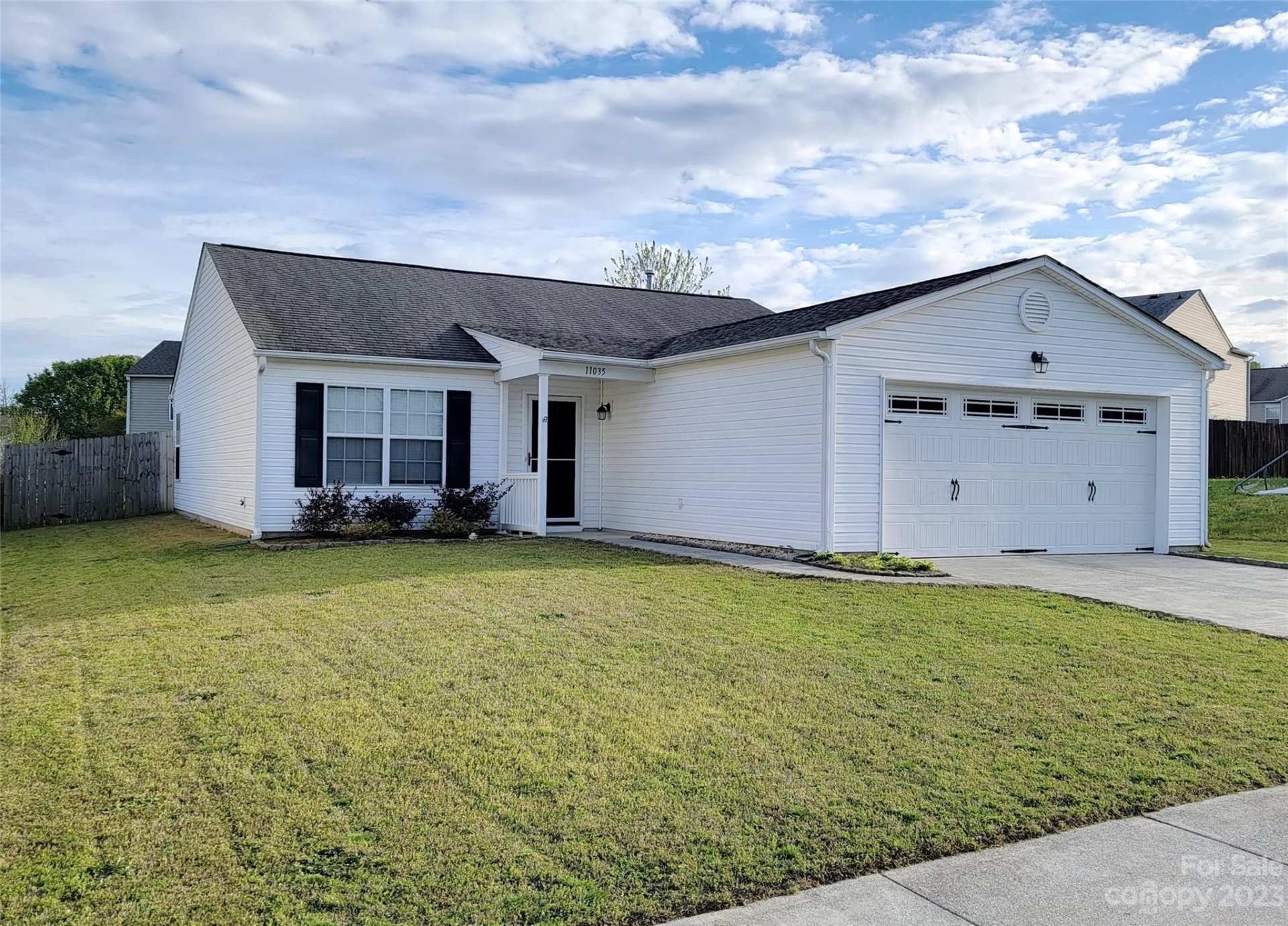 Property image 1 at 11035 Thousand Oaks Drive, Huntersville, NC 28078